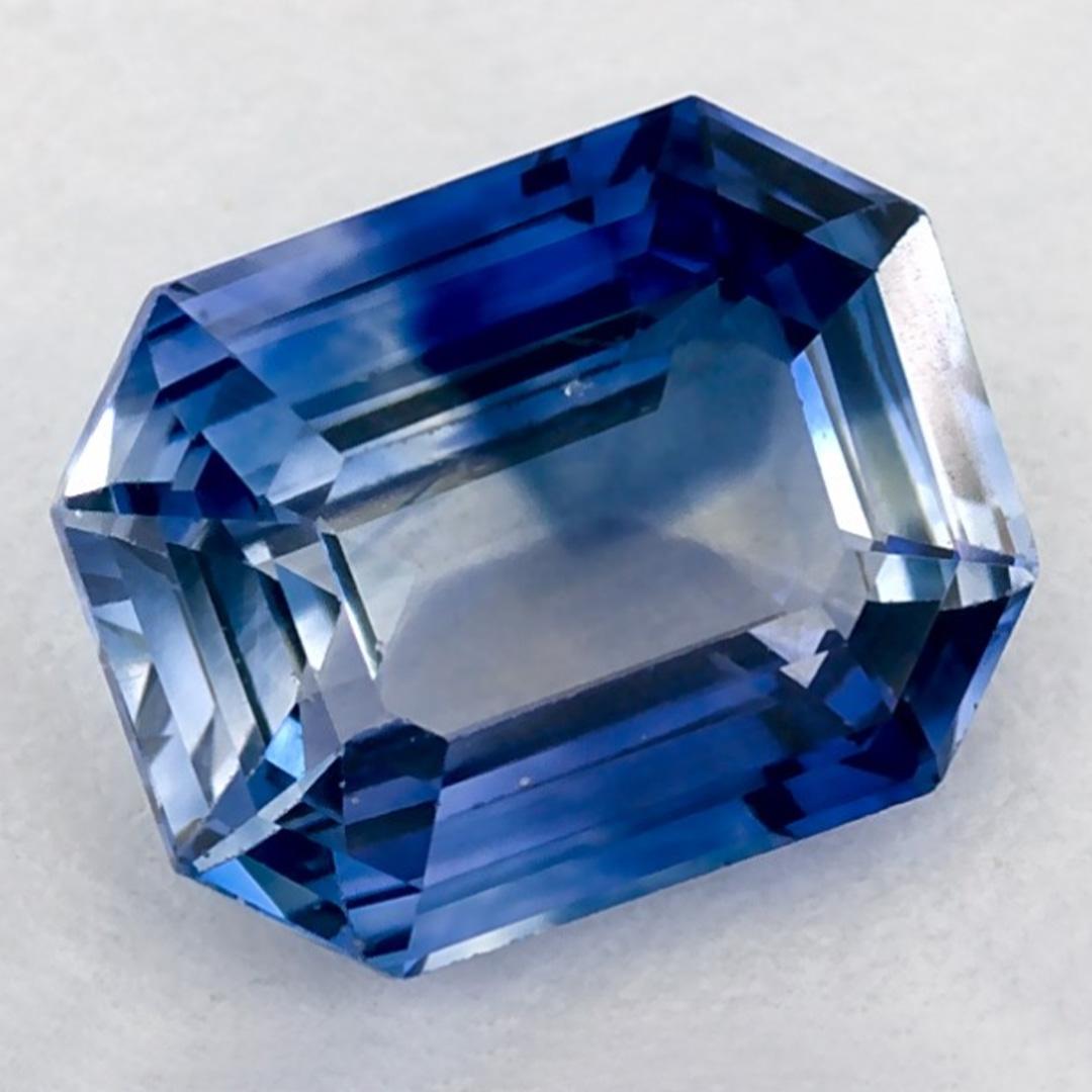 Taille octogone Pierre précieuse taille octogonale saphir bleu 1.17 carat en vente