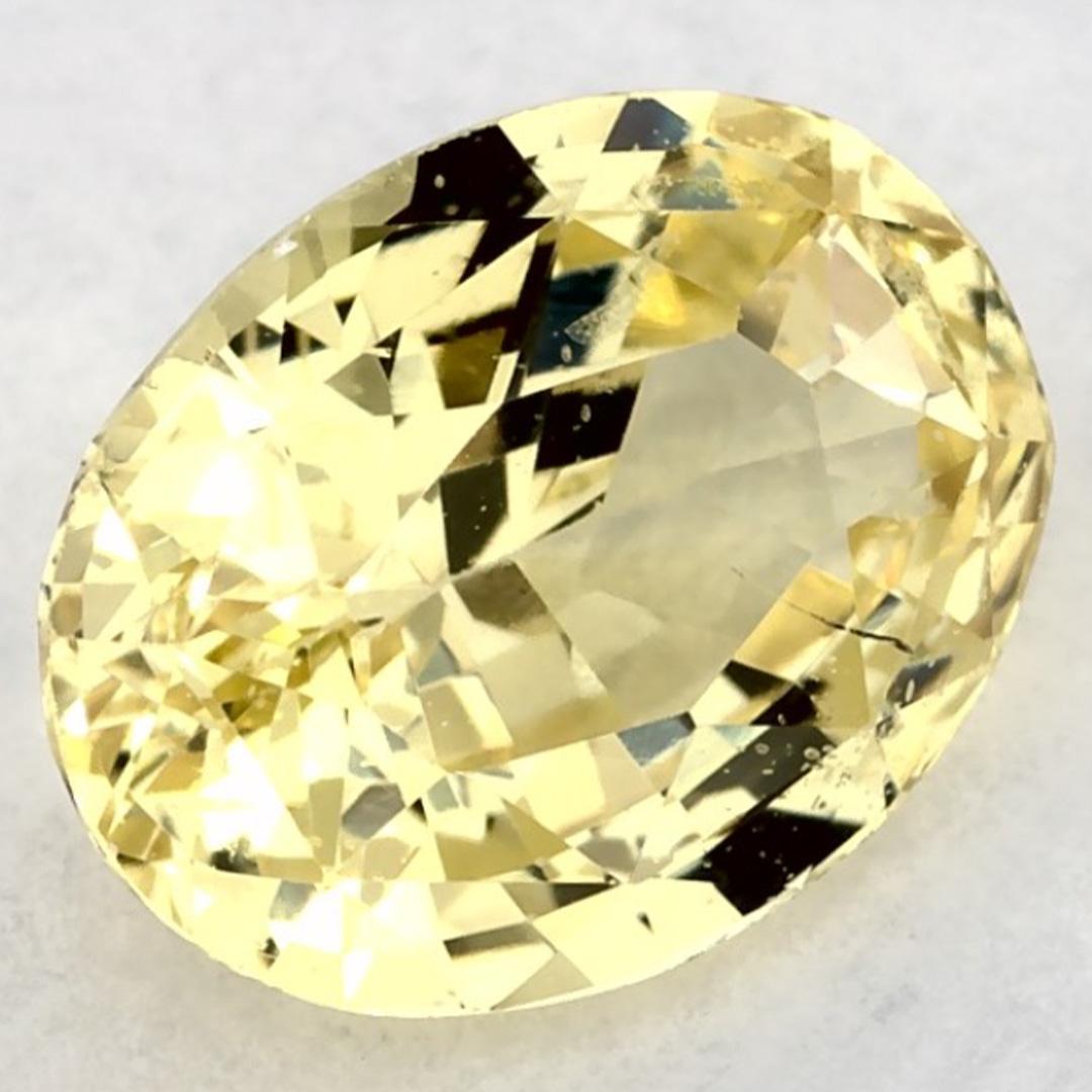 Ce saphir jaune naturel offre élégance et sophistication. Avec sa riche saturation de couleurs et sa coupe précise, il constitue la pièce maîtresse parfaite pour une bague de fiançailles ou une conception de bijoux de luxe.

Ce saphir provient du