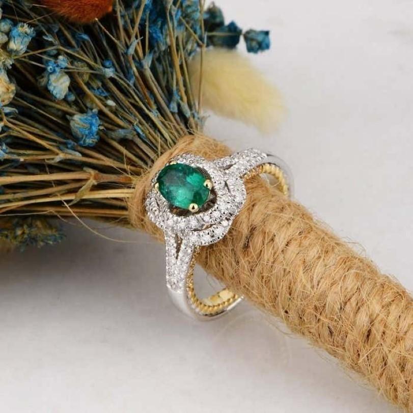 Women's 1.17 Emerald And Engagement Diamond Ring For Sale