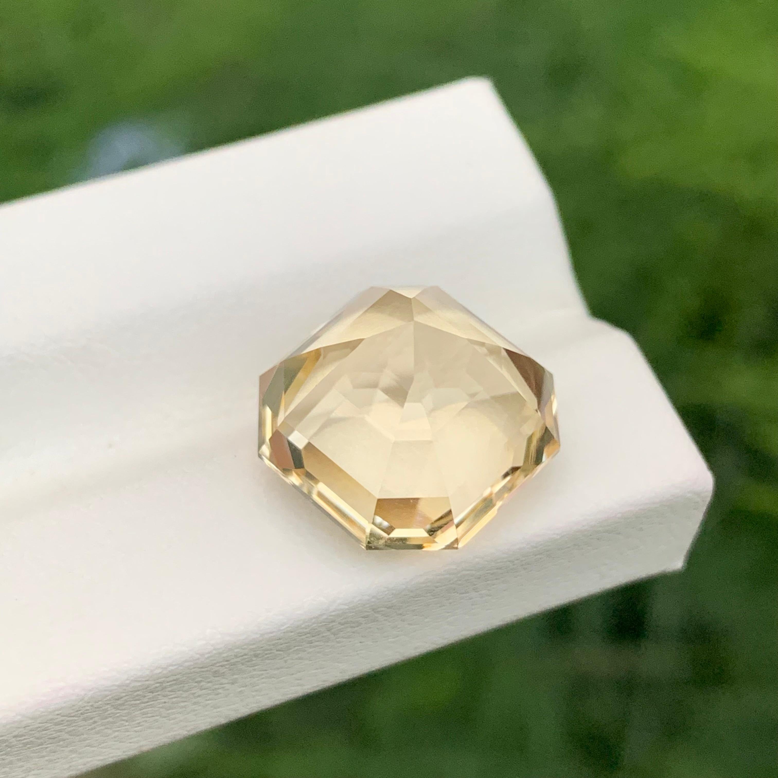 11,70 Karat natürlicher loser gelber Citrin Asscher Form Edelstein im Zustand „Neu“ im Angebot in Peshawar, PK