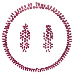 Rubis du Mozambique chauffé de 117,02 carats, layout de pierres naturelles de taille fantaisie pour bijoux