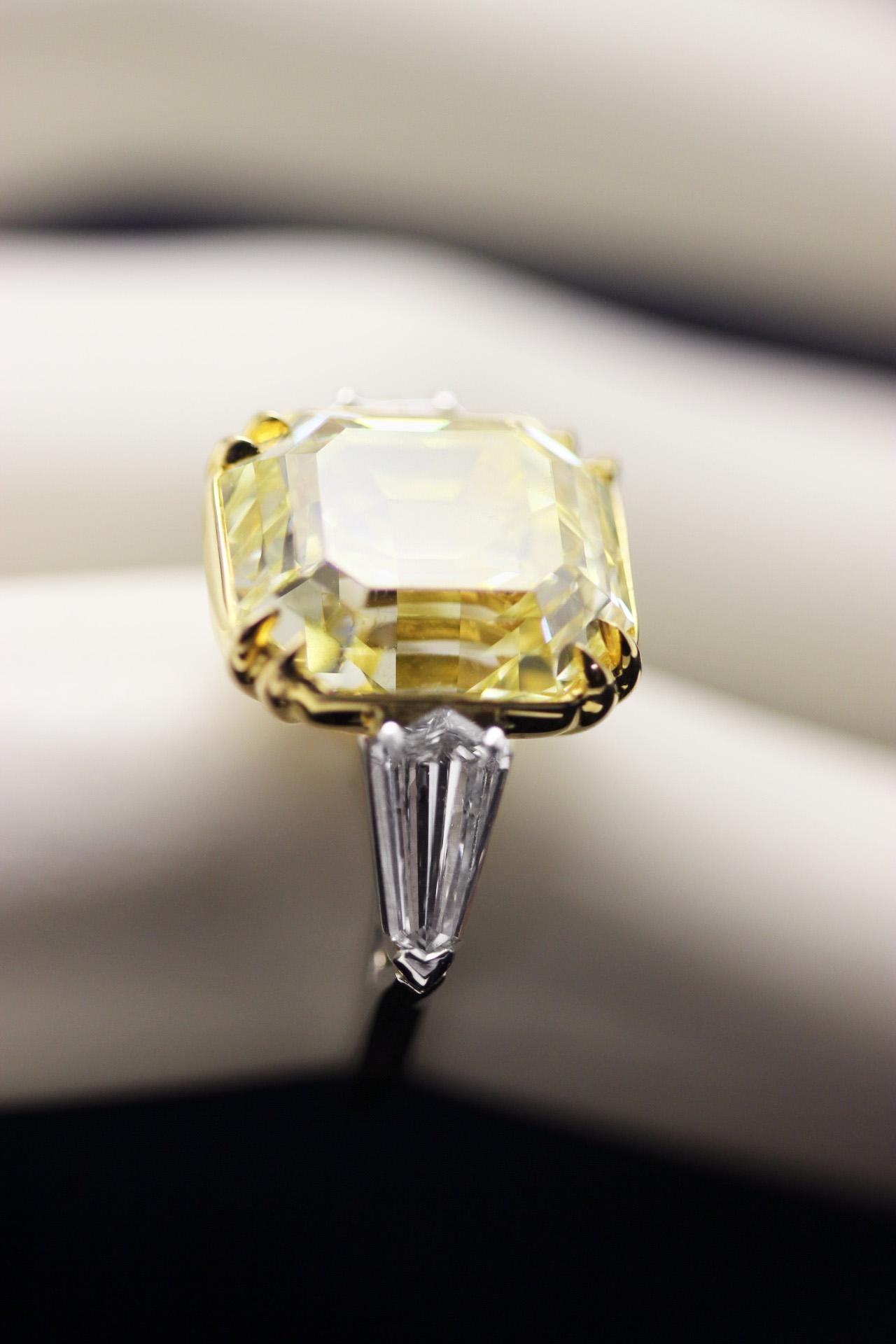 Contemporary 11.71 Ct IF Intense Yellow Emerald Cut Diamond Engagement Ring GIA Scarselli For Sale