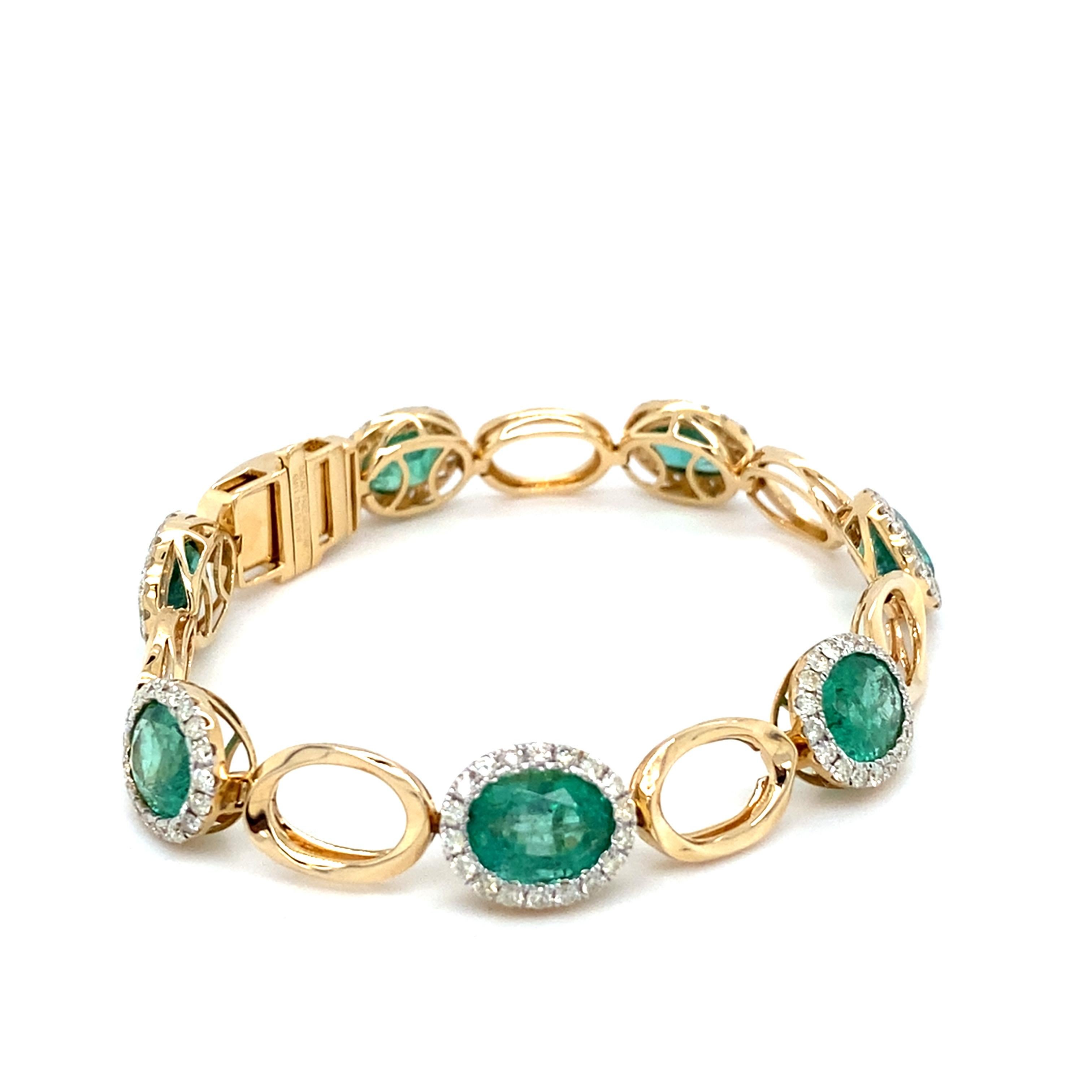 Taille ovale Bracelet en or jaune 11,73 carats Emeraude taille ovale Diamant en vente