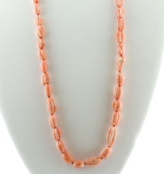 117.3 g Orange/Pink Coral Beaded/Multi-Strand Long Necklace.
