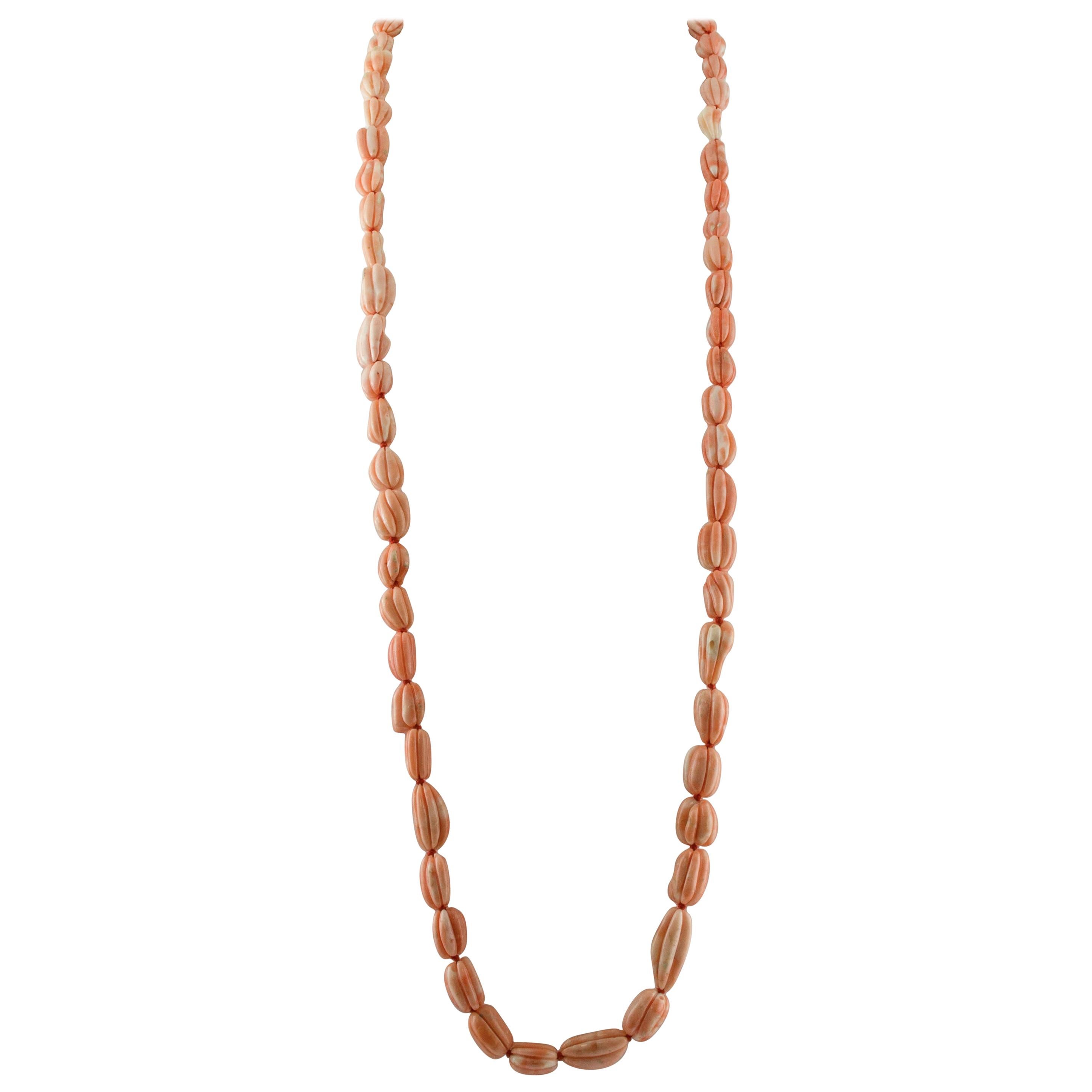 117.3 g Orange/Pink Coral Beaded/Multi-Strand Long Necklace.
