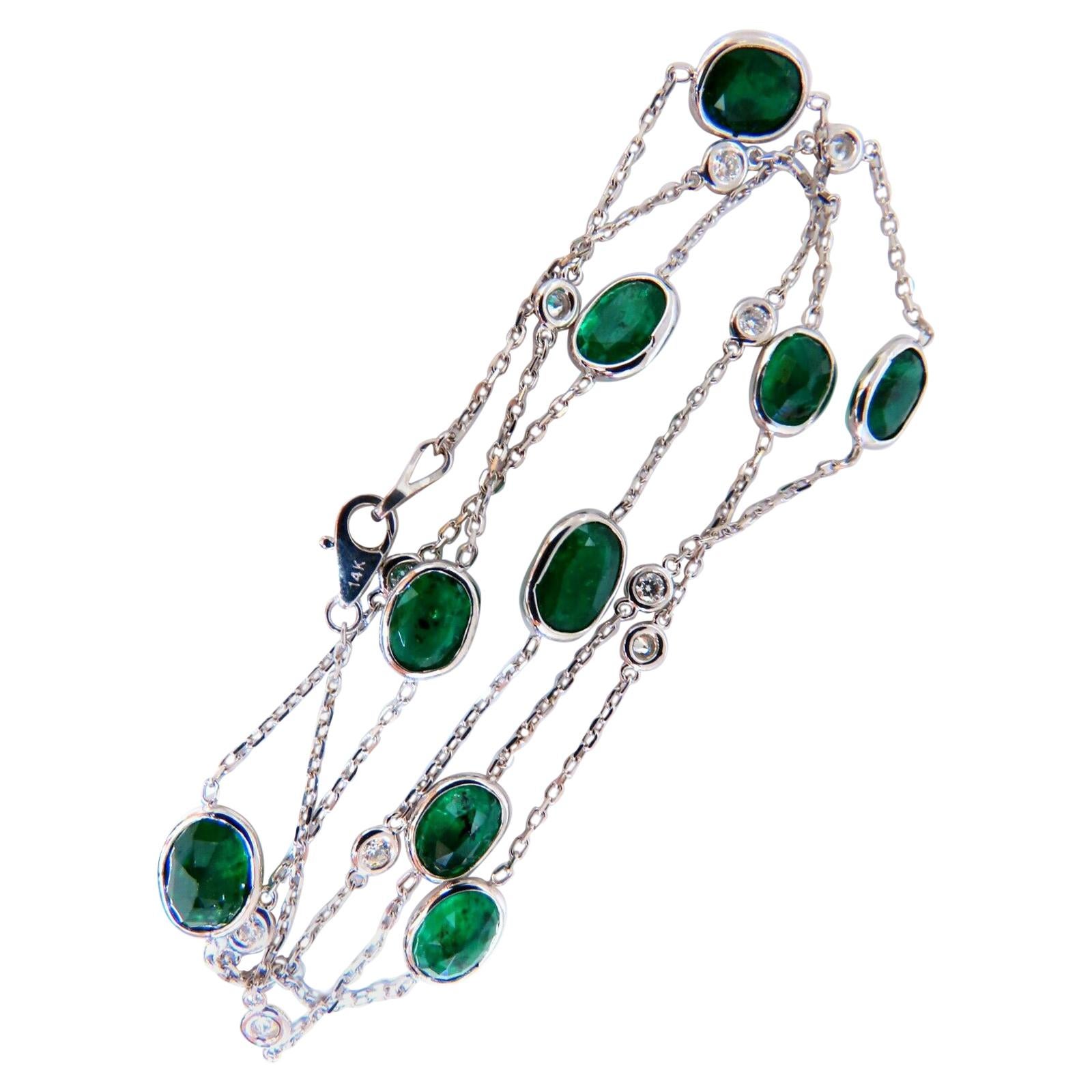 11.73 Carat Natural Emeralds Diamonds Yard Necklace 14 Karat For Sale