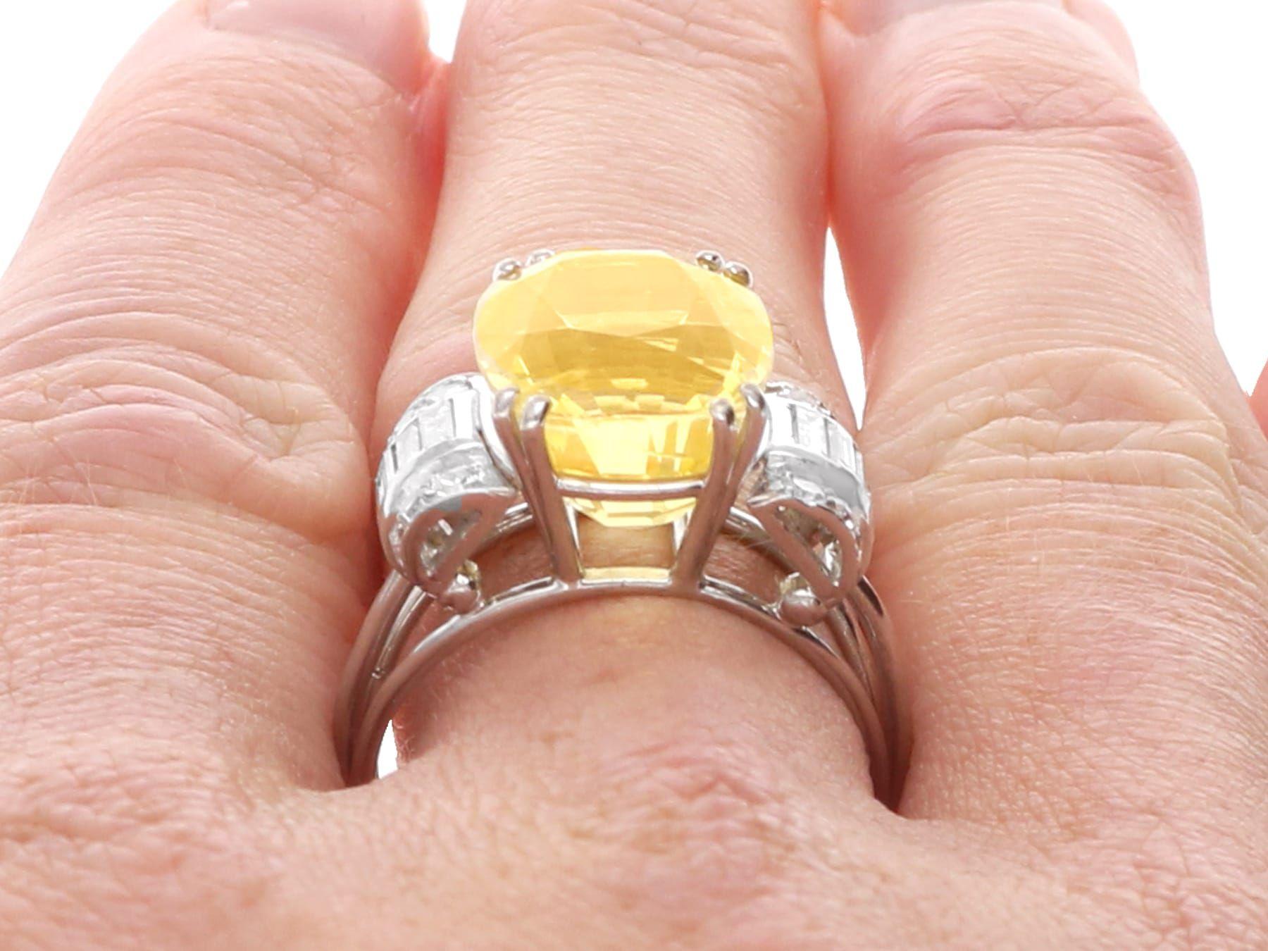 Anello con zaffiro giallo di Ceylon da 11,74 carati e diamante da 0,66 carati, oro bianco 18 carati in vendita 5