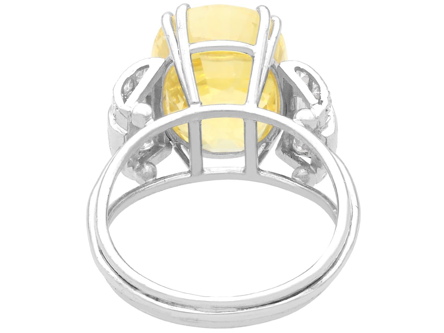 Anello con zaffiro giallo di Ceylon da 11,74 carati e diamante da 0,66 carati, oro bianco 18 carati in vendita 1