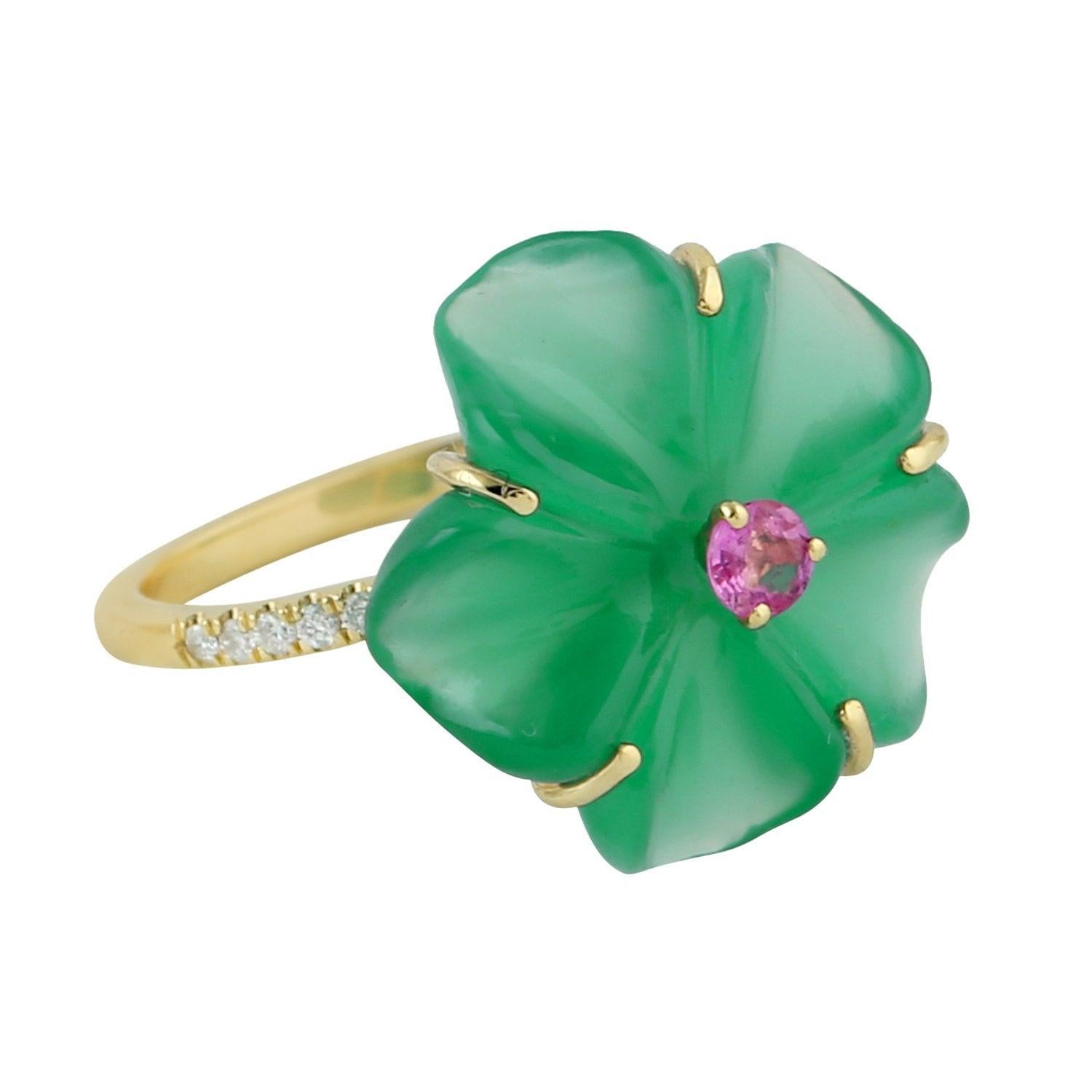 For Sale:  11.74 Carved Garnet Emerald Diamond 18 Karat Gold Flower Ring 6