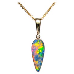 11.75 Carat Australian Opal Necklace 14 Karat Yellow Gold