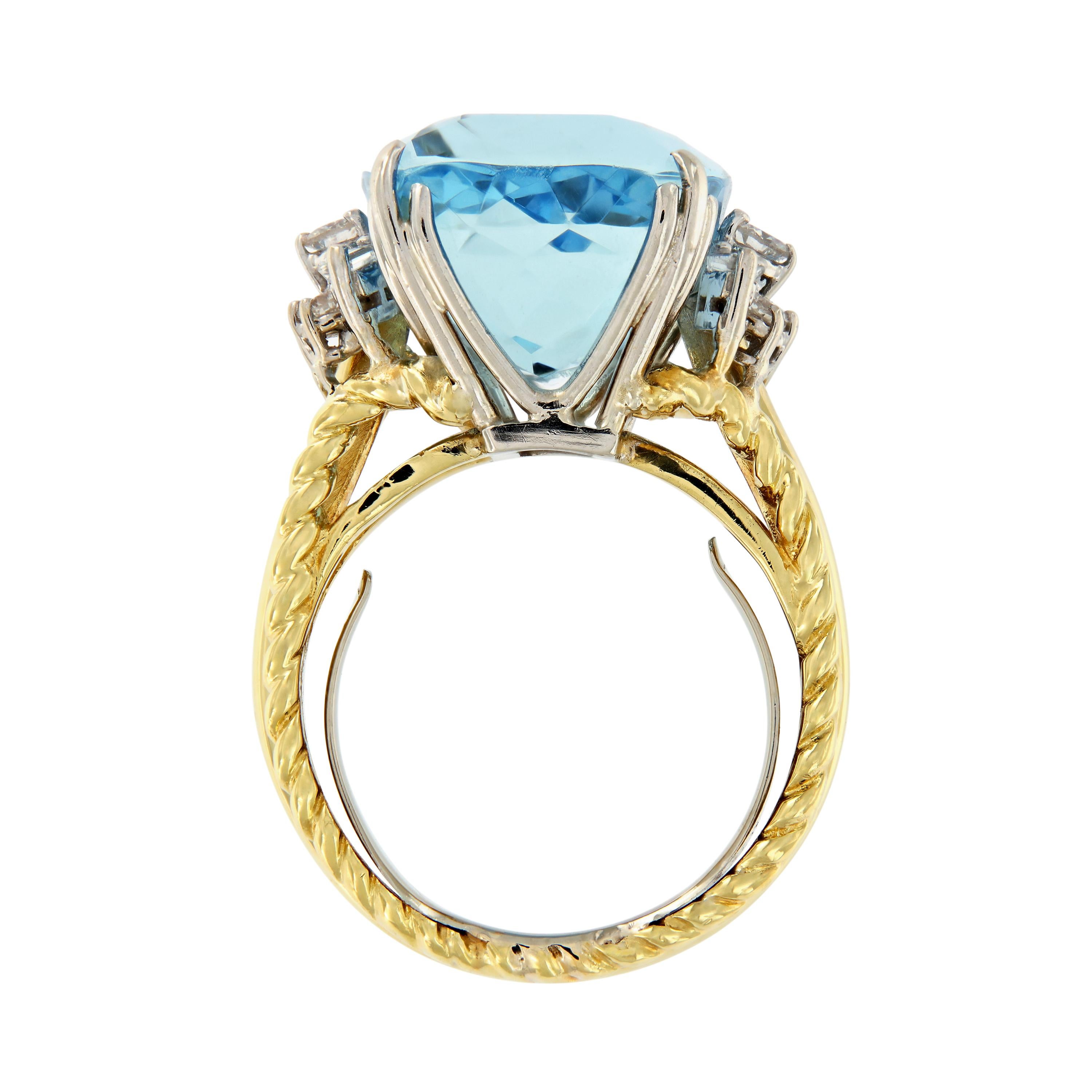 Women's 11.75 Carat Natural Aquamarine Diamond Cocktail Ring