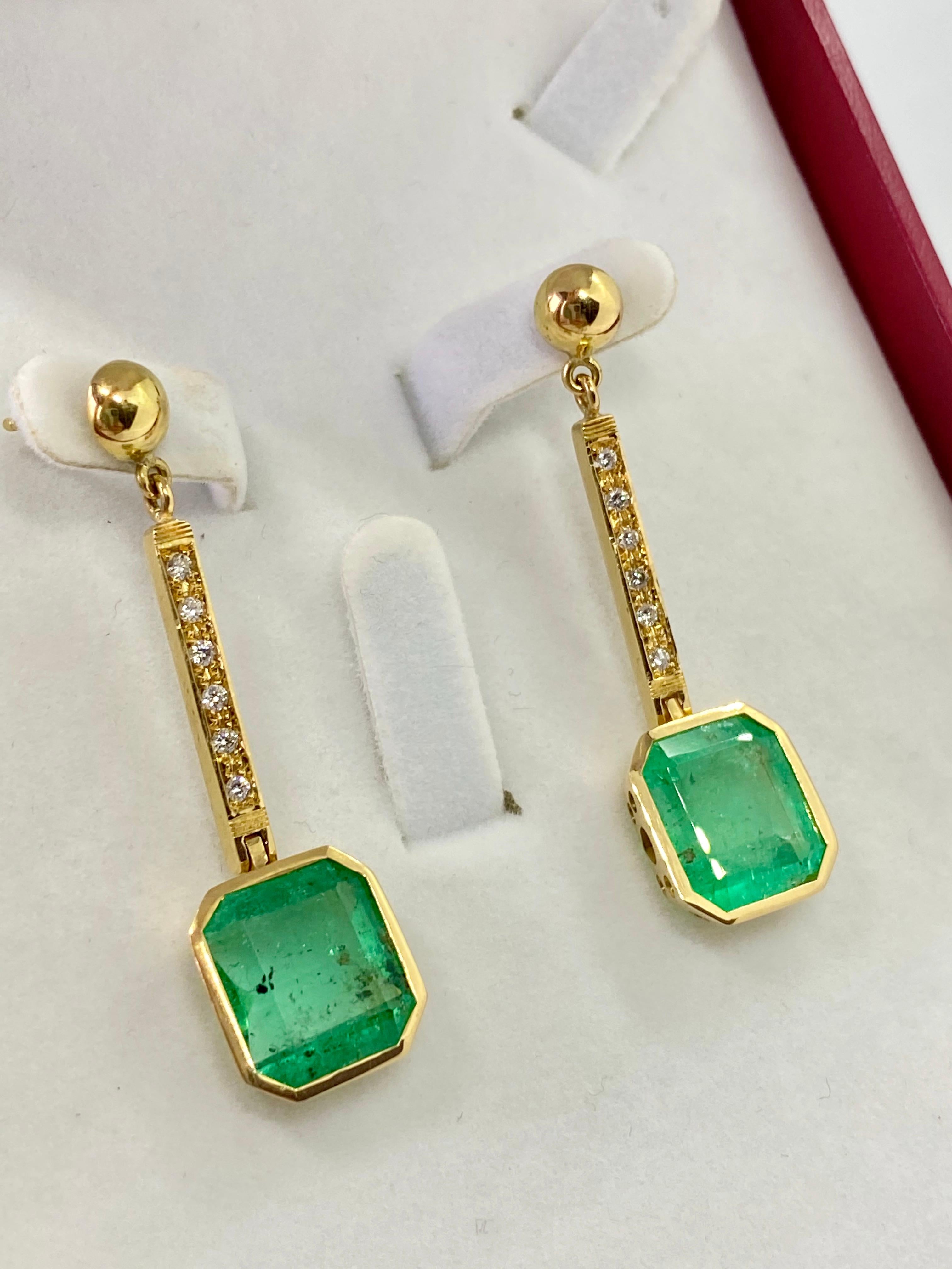11.75 Carat Square Emerald and Diamond Drop Dangle Earrings For Sale 2
