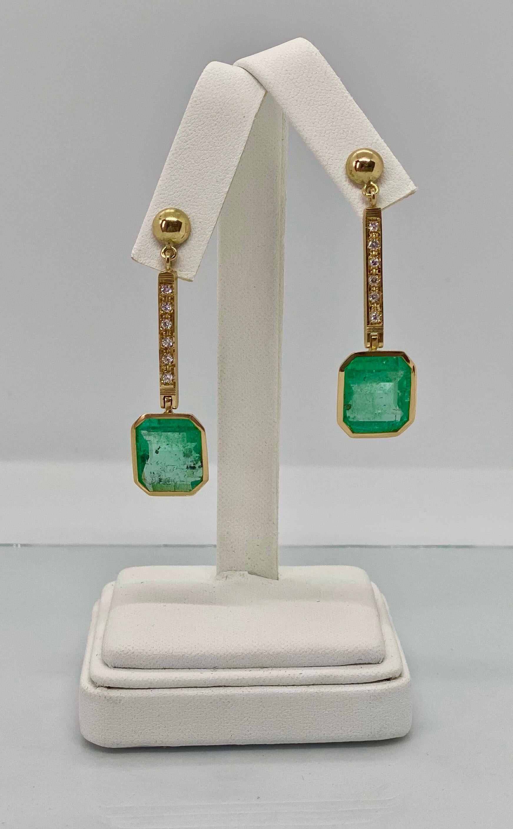 11.75 Carat Square Emerald and Diamond Drop Dangle Earrings For Sale 4