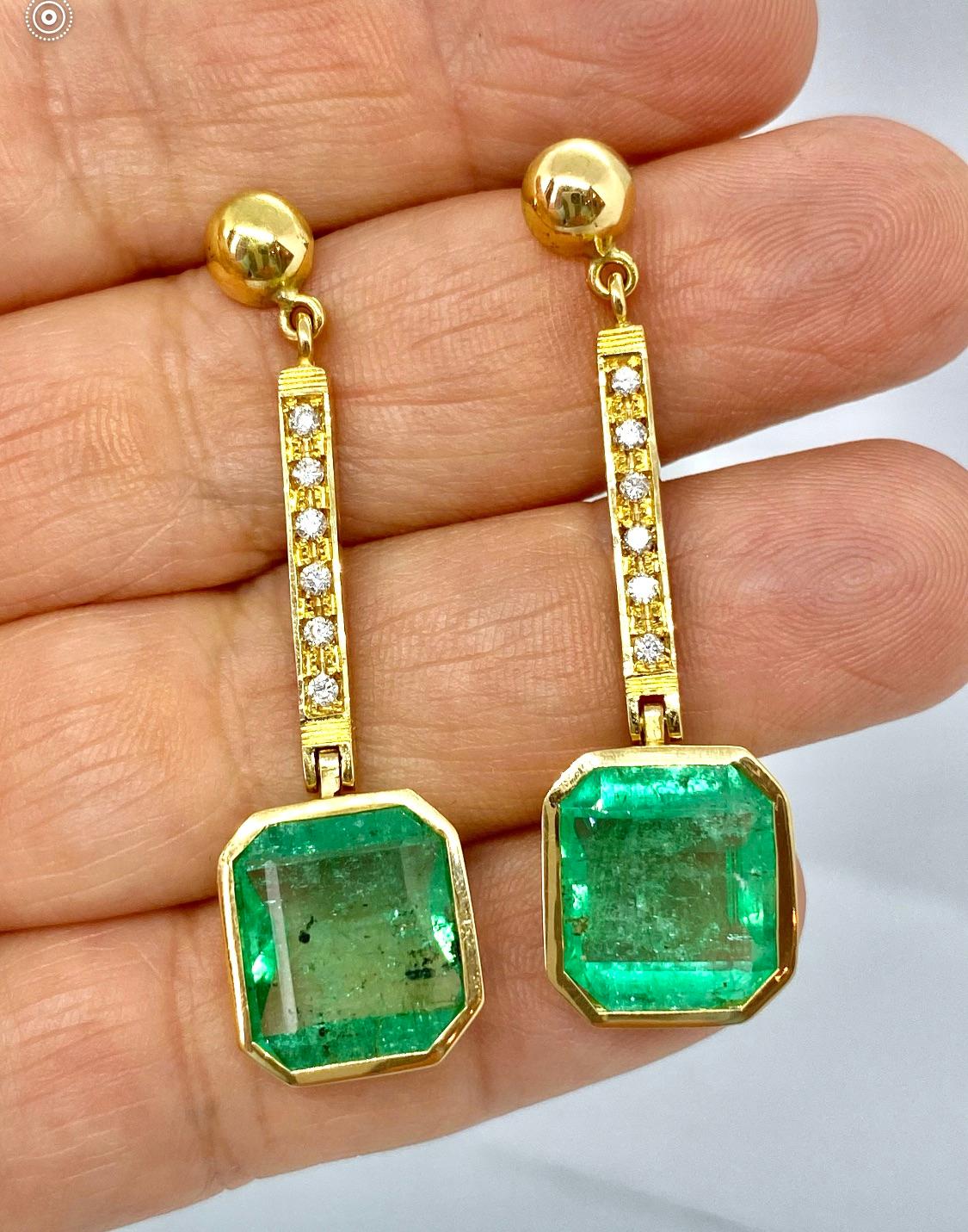 11,75 Karat quadratische kolumbianische Smaragd- und Diamanttropfen-Ohrringe im Angebot 9