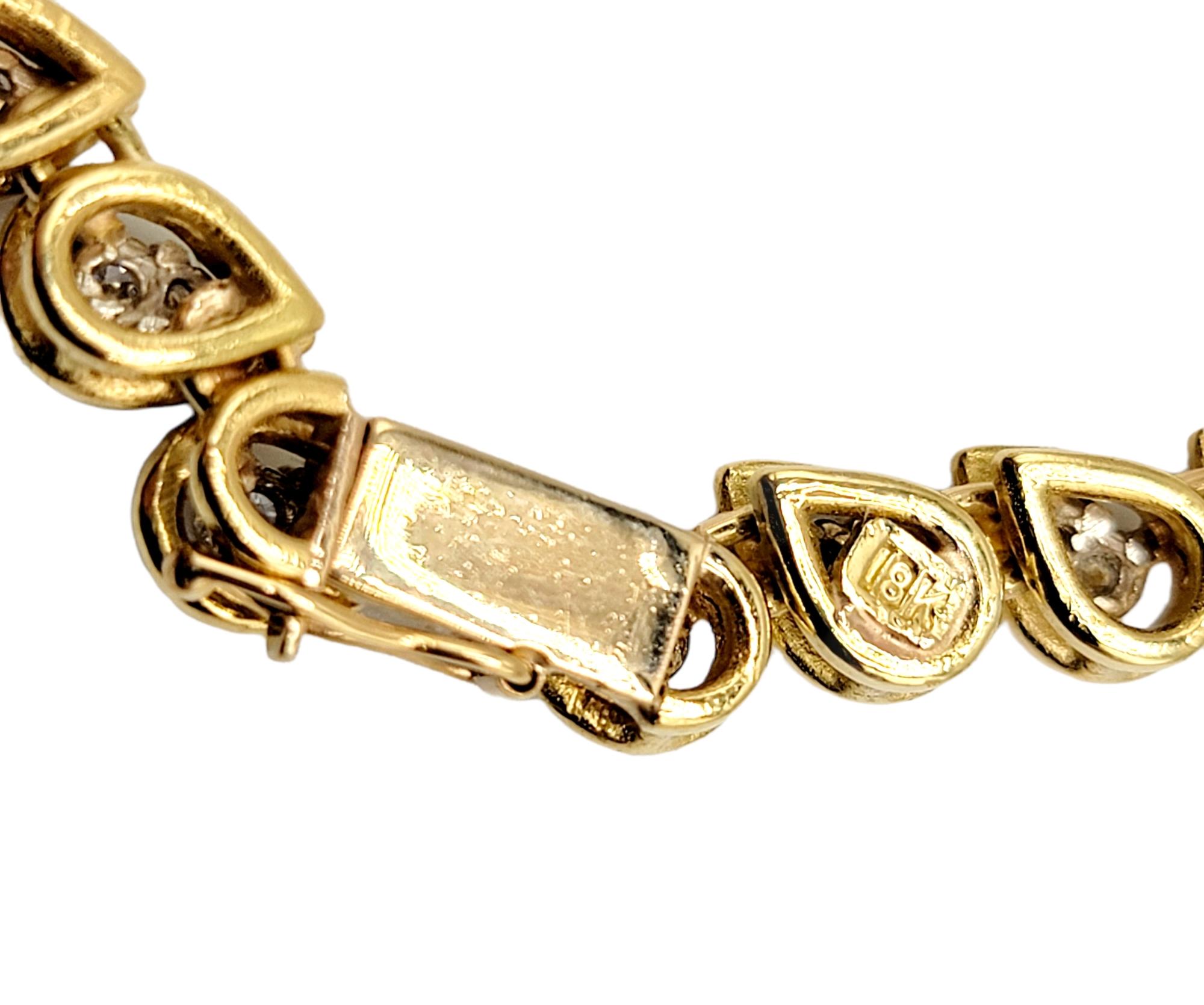 11,75 Karat Gesamtdiamant in Birnenform abgestufte Tropfenglieder-Halskette 18 Karat Gold im Angebot 6