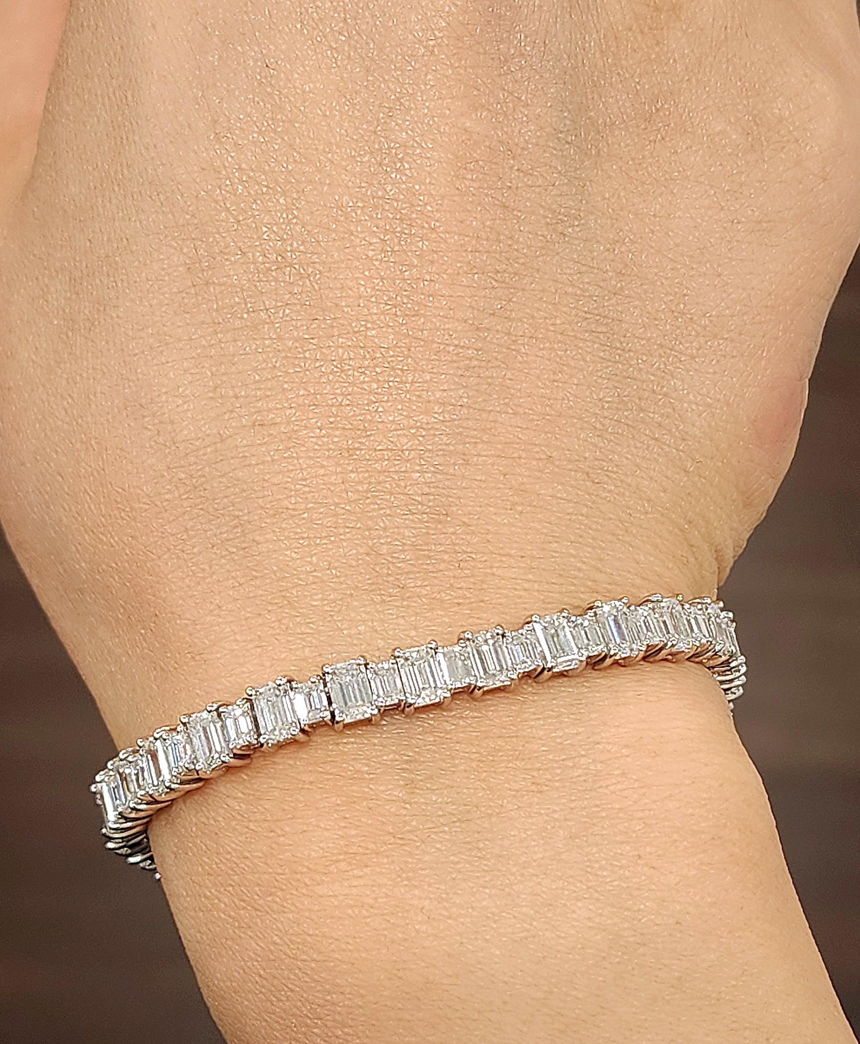 Pulsera talla esmeralda y baguette 11,75 ct Moderno en venta