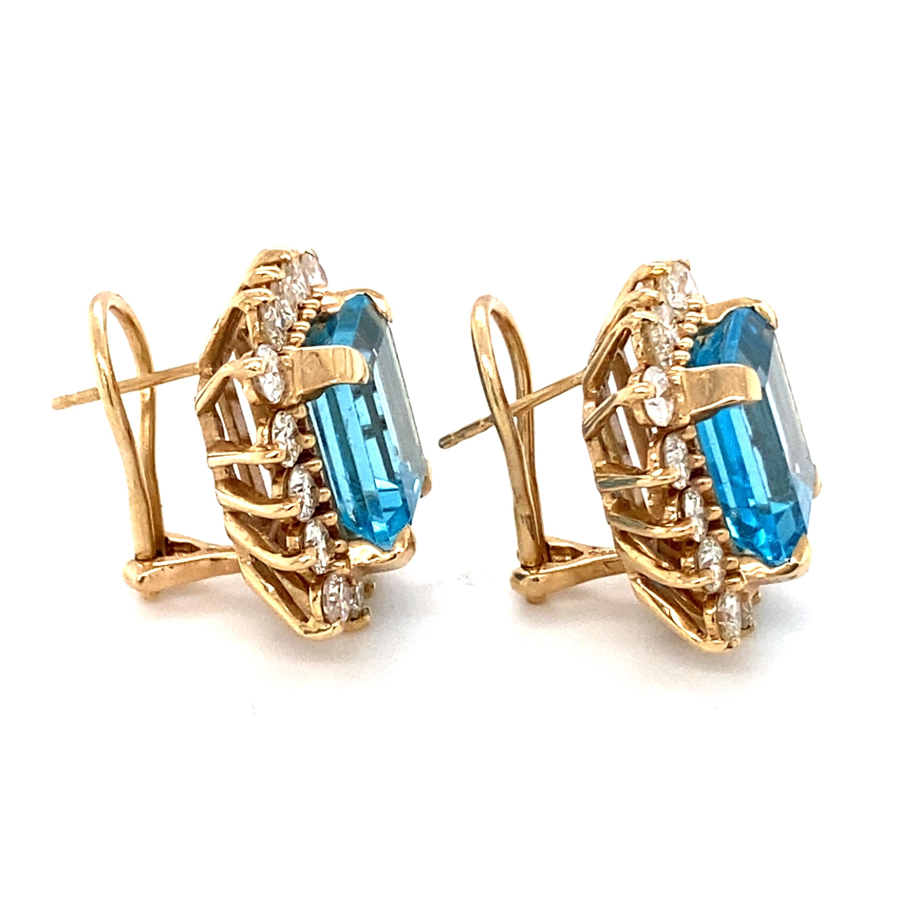 11,76 Karat Blauer Topas und 3,25 Karat Diamant-Ohrringe aus 14 Karat Gelbgold im Zustand „Hervorragend“ in Hicksville, NY