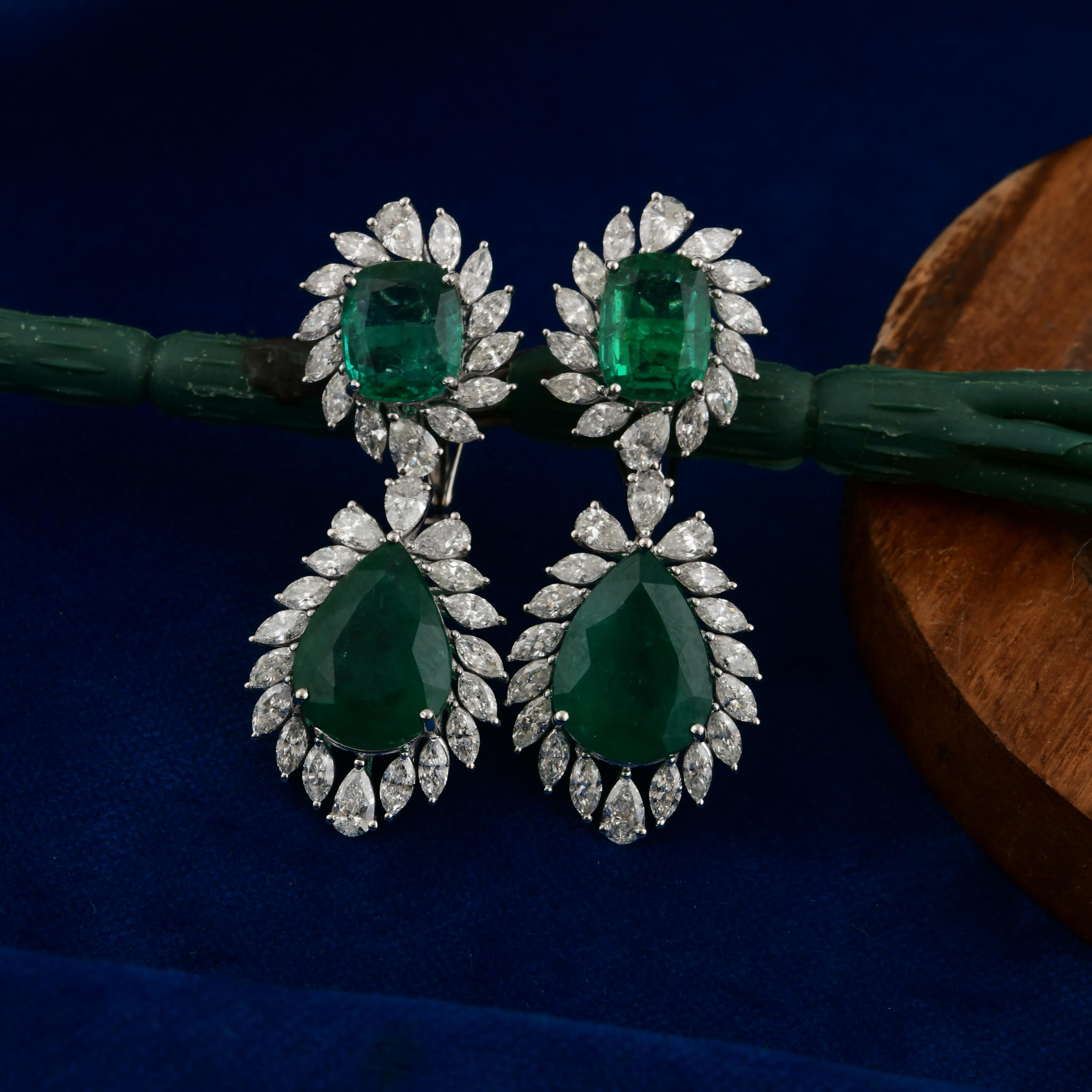 11.78cts Zambian Emerald 4.10cts SI/H Diamond Dangle Earrings 14k White Gold In New Condition For Sale In Diera, Dubai