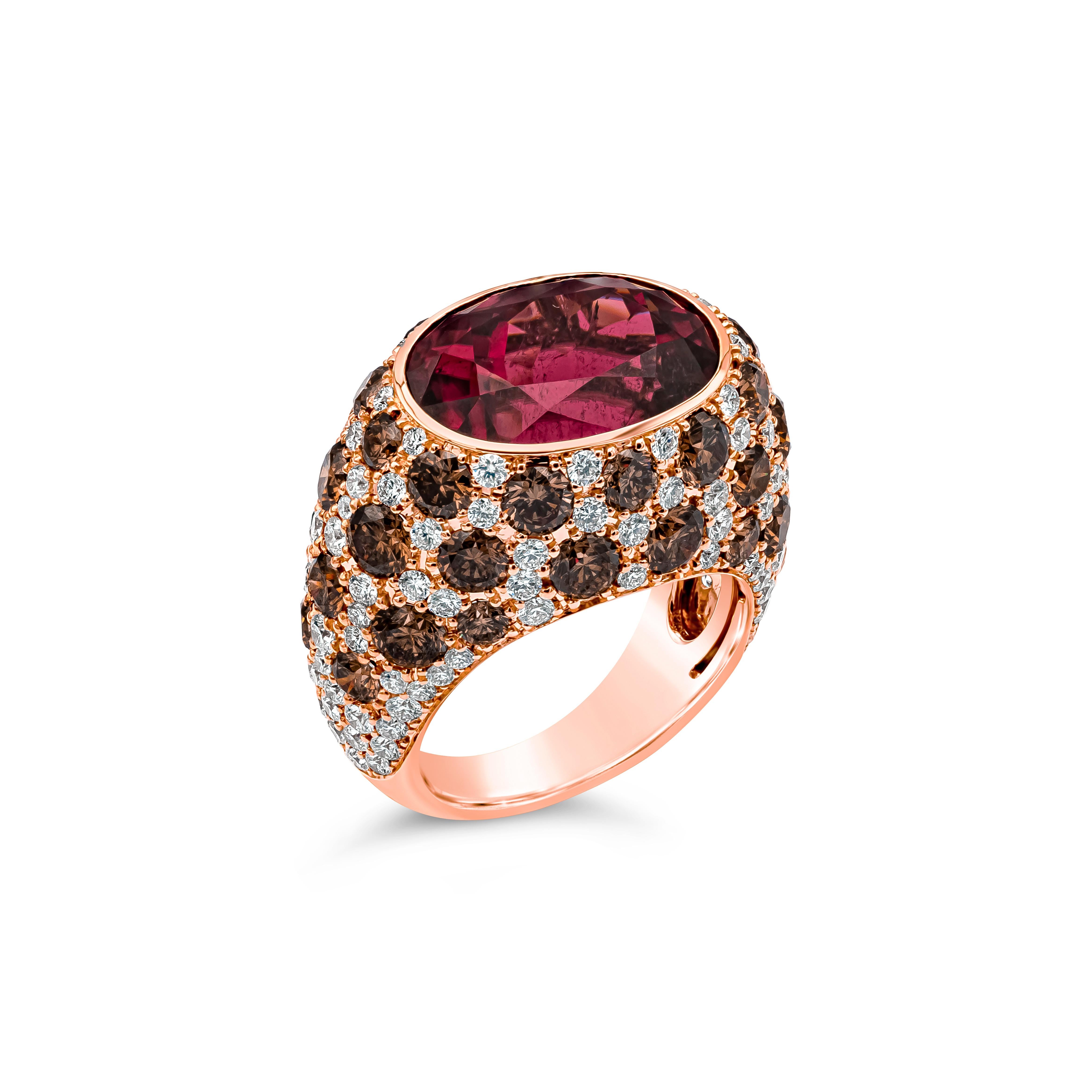Roman Malakov 11.79 Carat Oval Cut Rubellite Tourmaline Dome Fashion Ring In New Condition For Sale In New York, NY