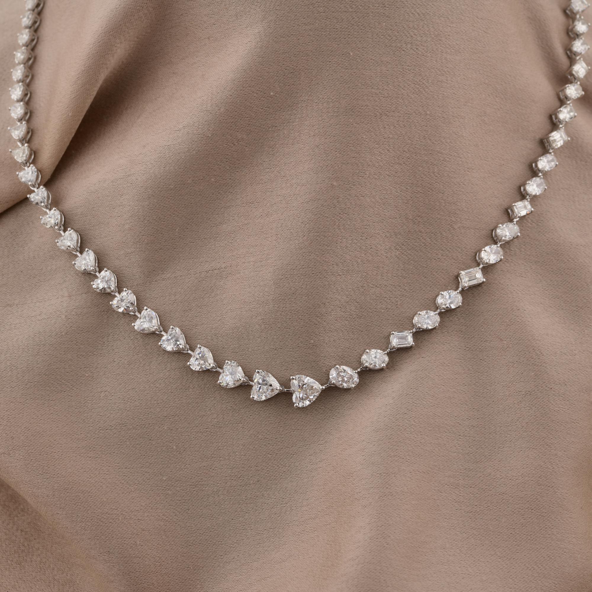 11.79 Carat SI/H Heart Oval Emerald Cut Diamond Necklace 18 Karat White Gold In New Condition For Sale In Diera, Dubai