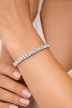 11.79 ct Classic Emerald Cut Diamond Tennis Bracelet, E–F Color, IF–VVS Clarity