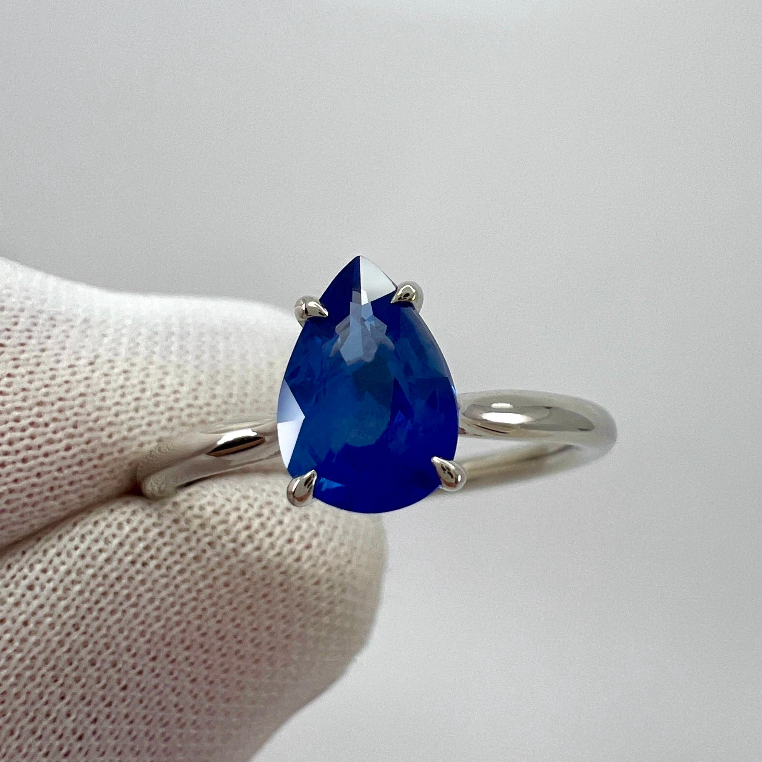 1.17ct Cornflower Blue Sapphire Pear Teardrop Cut 18k White Gold Solitaire Ring For Sale 2