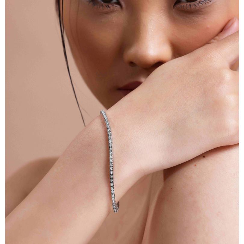 Modern 1.17ct Diamond Tennis Bracelet For Sale