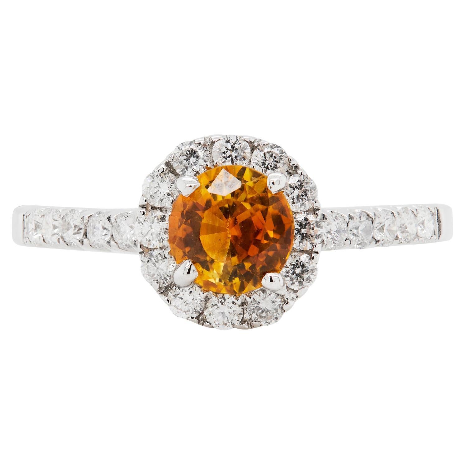 Bague de fiançailles grappe en or blanc 18 carats, saphir orange et halo de diamants 1,17 carat
