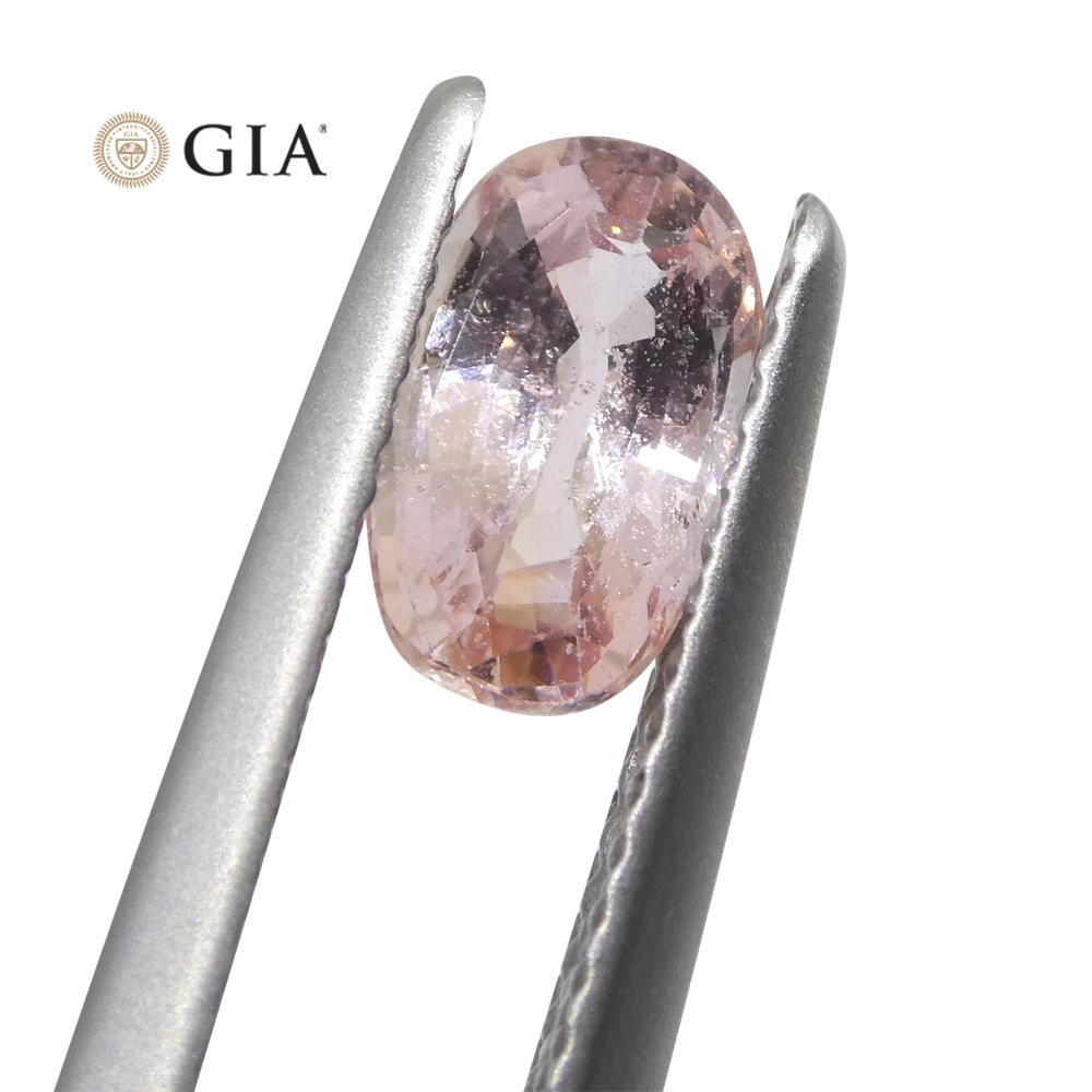 1.17ct Oval Orangy Pink Padparadscha Sapphire GIA Certified Madagascar Unheated For Sale 1