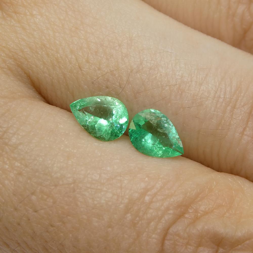 Women's or Men's 1.17ct Pair Pear Green Emerald from Colombia For Sale
