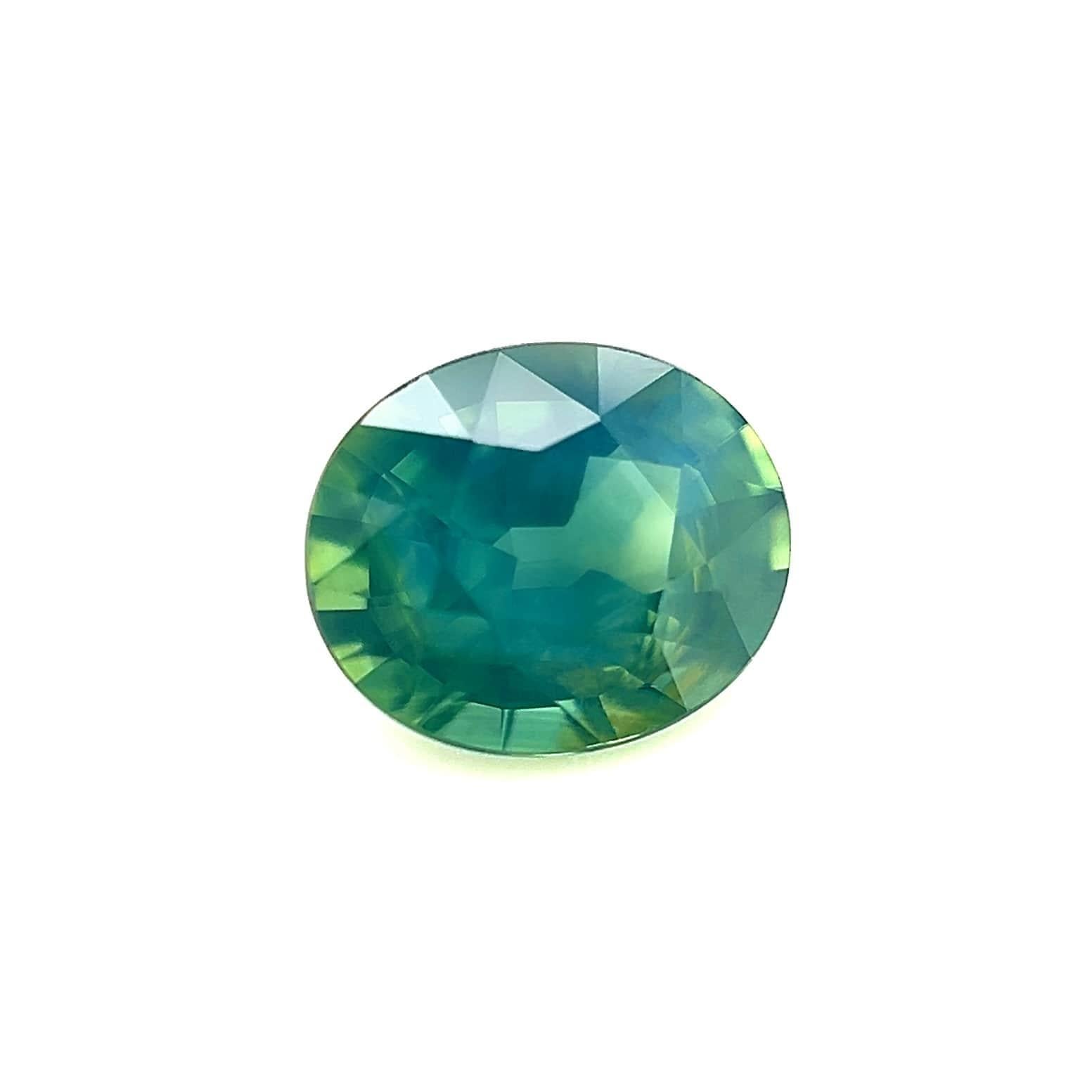 Zaffiro 1,17ct GIA Certificato NATURALE Greene & Greene blu non trattato Gemma ovale naturale

Gemma di zaffiro blu verde non trattata certificata GIA.
Zaffiro da 1,17 carati con un bel colore verde blu vivido. Completamente certificato dal GIA che