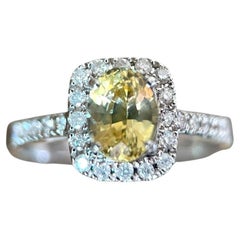 IGI Certified 1.17Ct Ceylon Yellow Sapphire Ring with Natural Diamonds