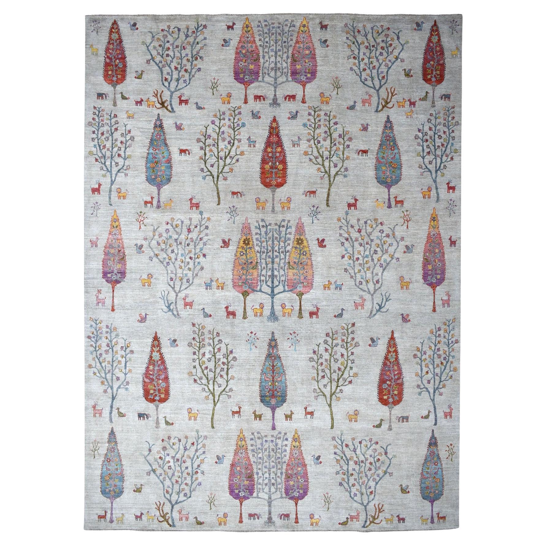 Tappeto orientale Peshawar XL 11
7 "x14
8" Folk Art Willow and Cypress Tree Design in vendita