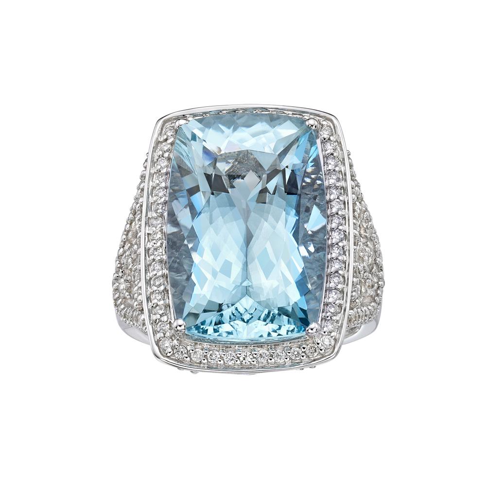 Contemporary 11.8 Carat Aquamarine and Diamond Ring in 18 Karat White Gold For Sale