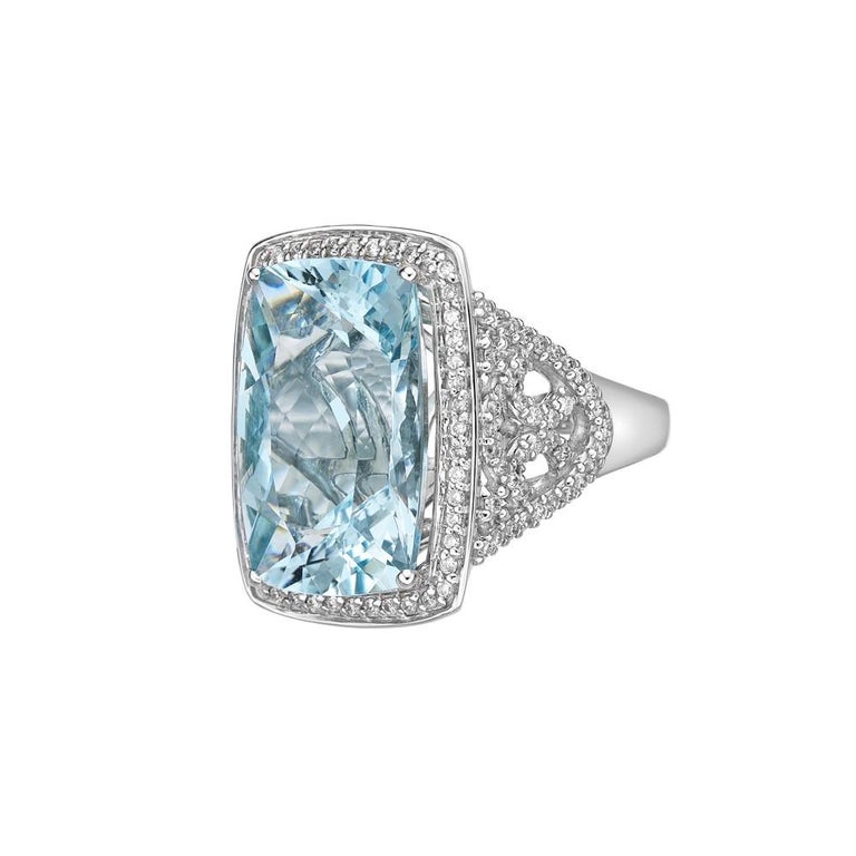11.8 Carat Aquamarine and Diamond Ring in 18 Karat White Gold For Sale ...