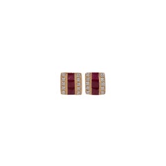 Boucles d'oreilles en rubis de Birmanie et diamants de 1,18 carat  Clous d'oreilles en or jaune 18 carats