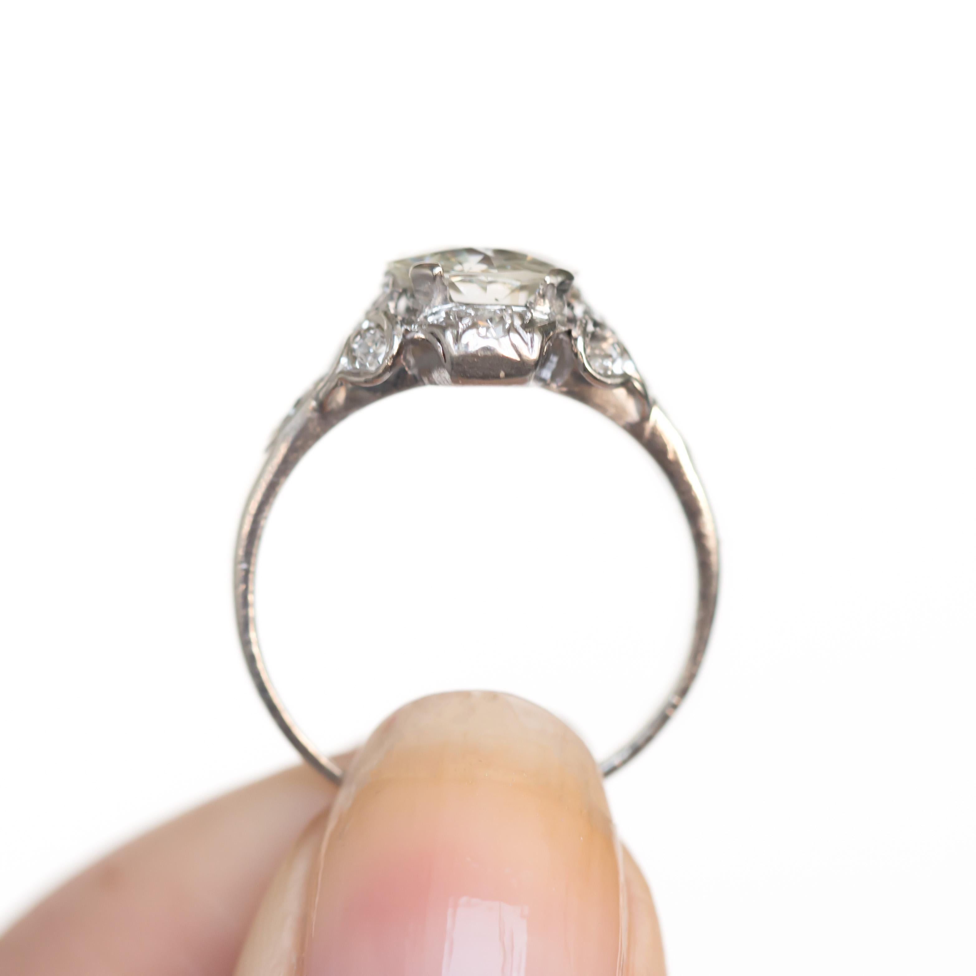 Art Deco 1.18 Carat Diamond Platinum Engagement Ring