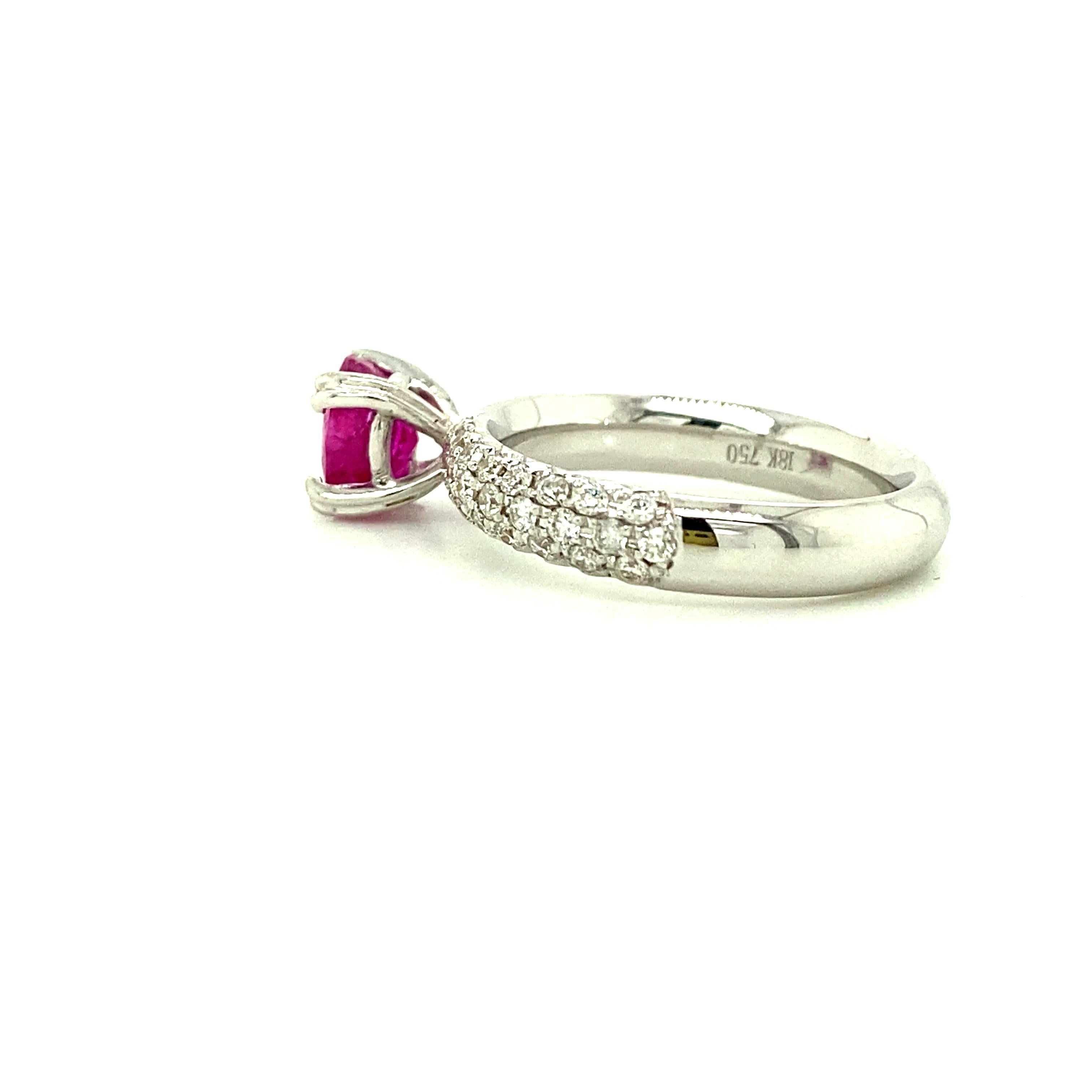 1.18 Carat GRS Certified Unheated Burmese Pink Sapphire and White Diamond Ring In New Condition In Hong Kong, HK