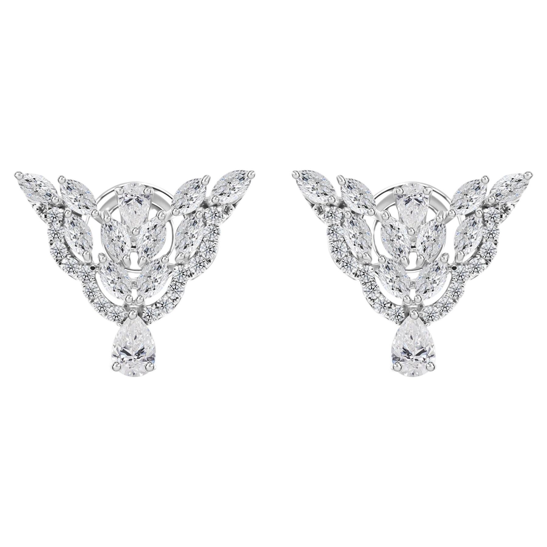 Boucles d'oreilles pendantes en forme d'ailes ornées d'un groupe de diamants naturels de 1,18 carat, en or blanc 18 carats
