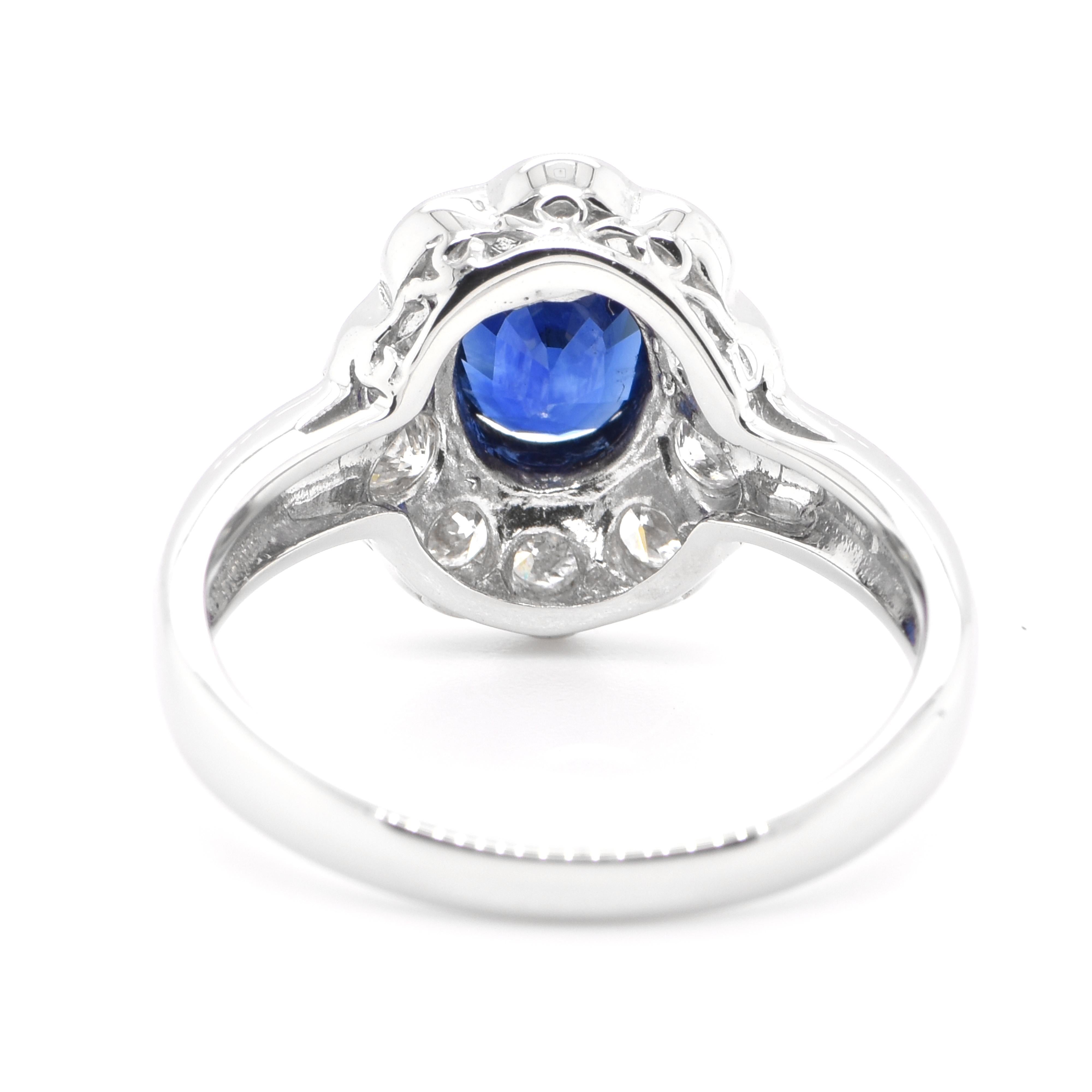 Women's 1.18 Carat Natural Sapphire and Diamond Antique Ring Set in Platinum For Sale