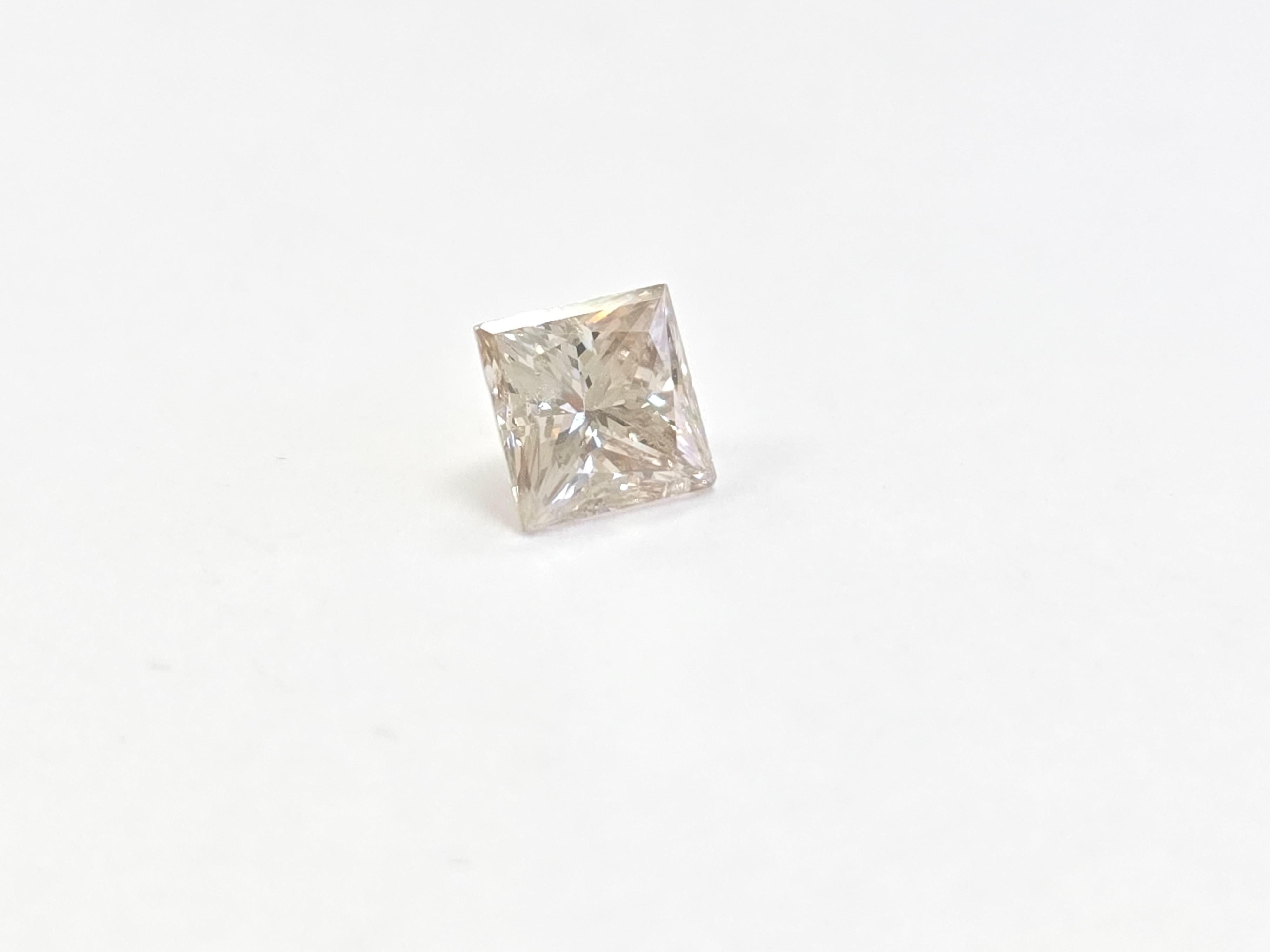 1.18 Carat Princess Shape Natural Diamond For Sale 2