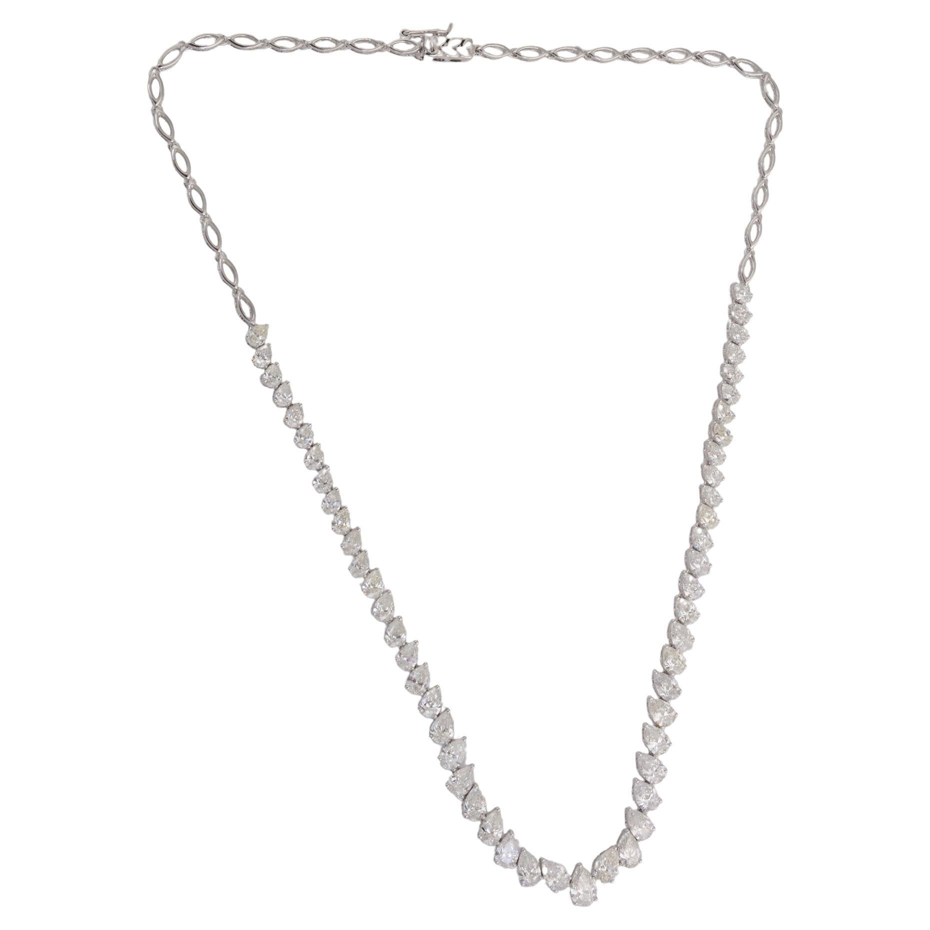 11.8 Carat SI/HI Pear Diamond Necklace 18 Karat White Gold Handmade Fine Jewelry For Sale