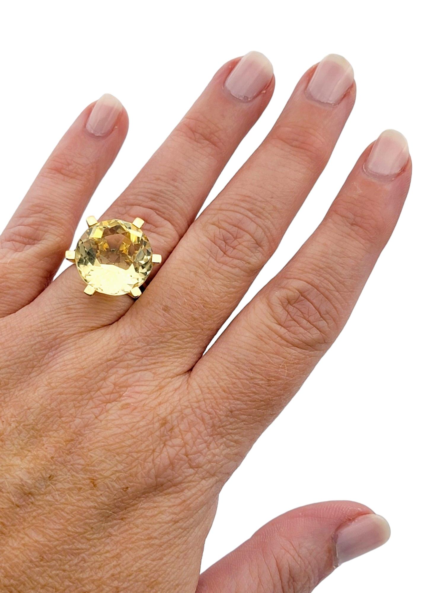 11.8 Carat Solitaire Citrine High Profile Cocktail Ring in 14 Karat Yellow Gold For Sale 4