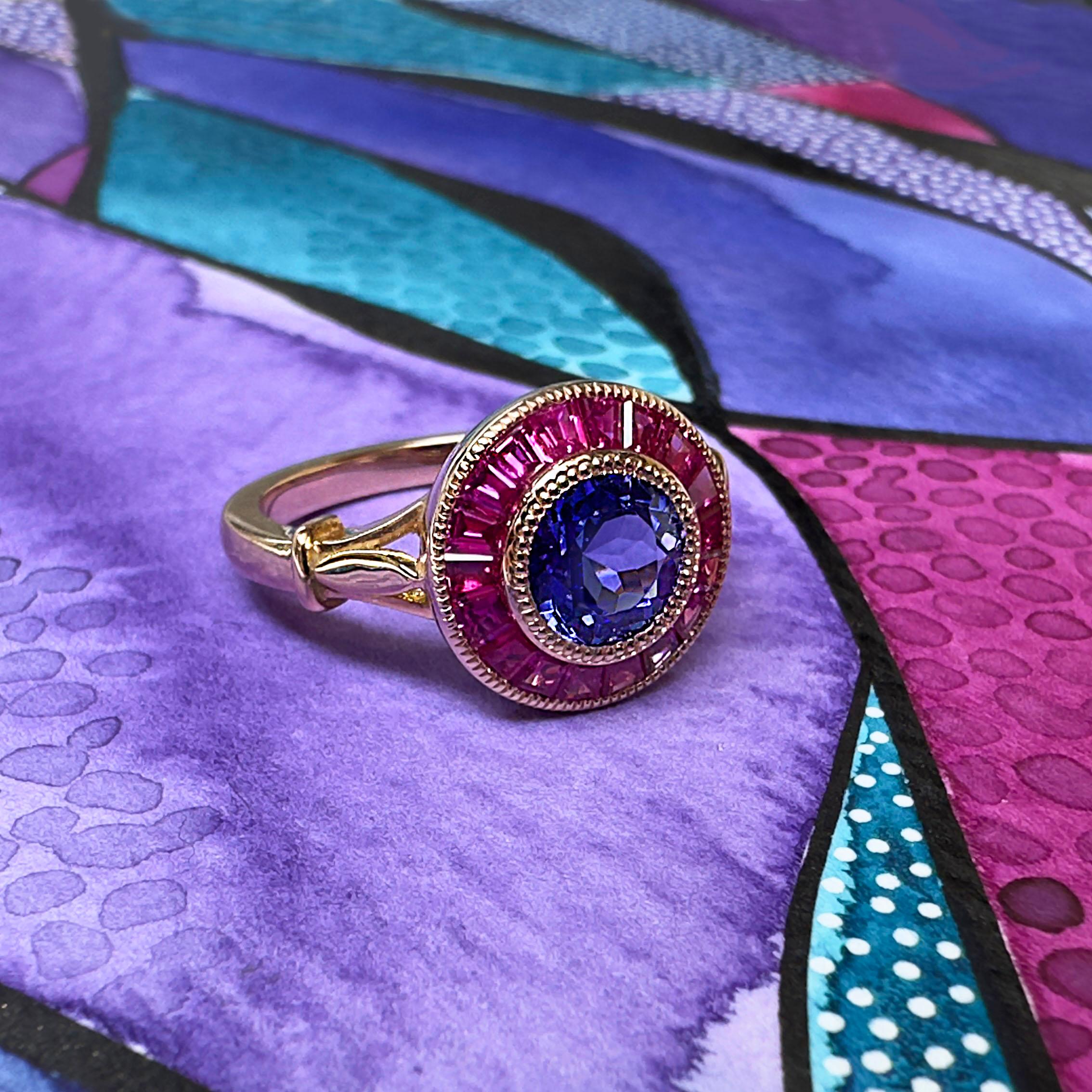 1.18 Carat Tanzanite and Pink Sapphire Rose Gold Target Cocktail Ring In New Condition For Sale In London, GB