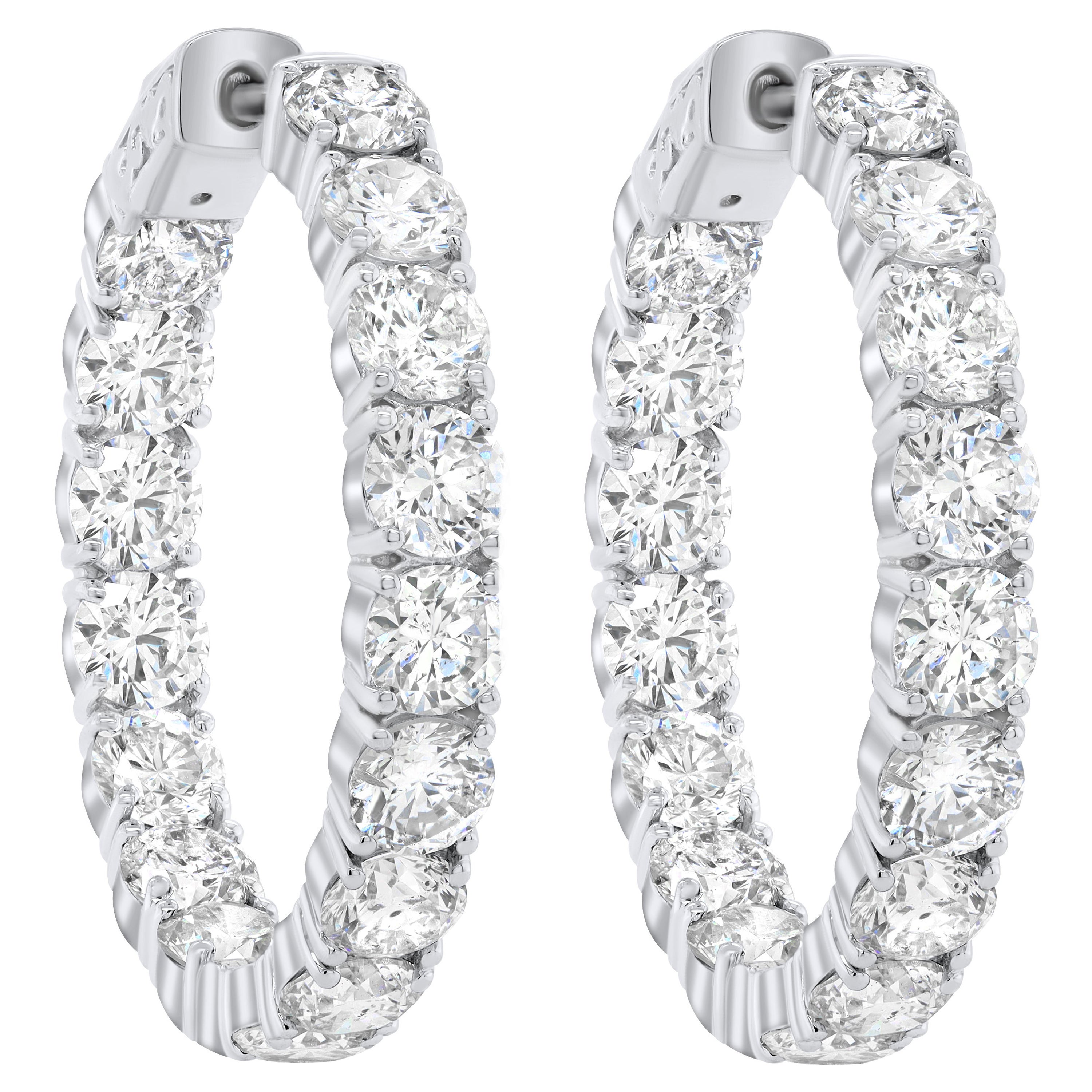 Boucles d'oreilles en or blanc et diamants de 11,80 carats