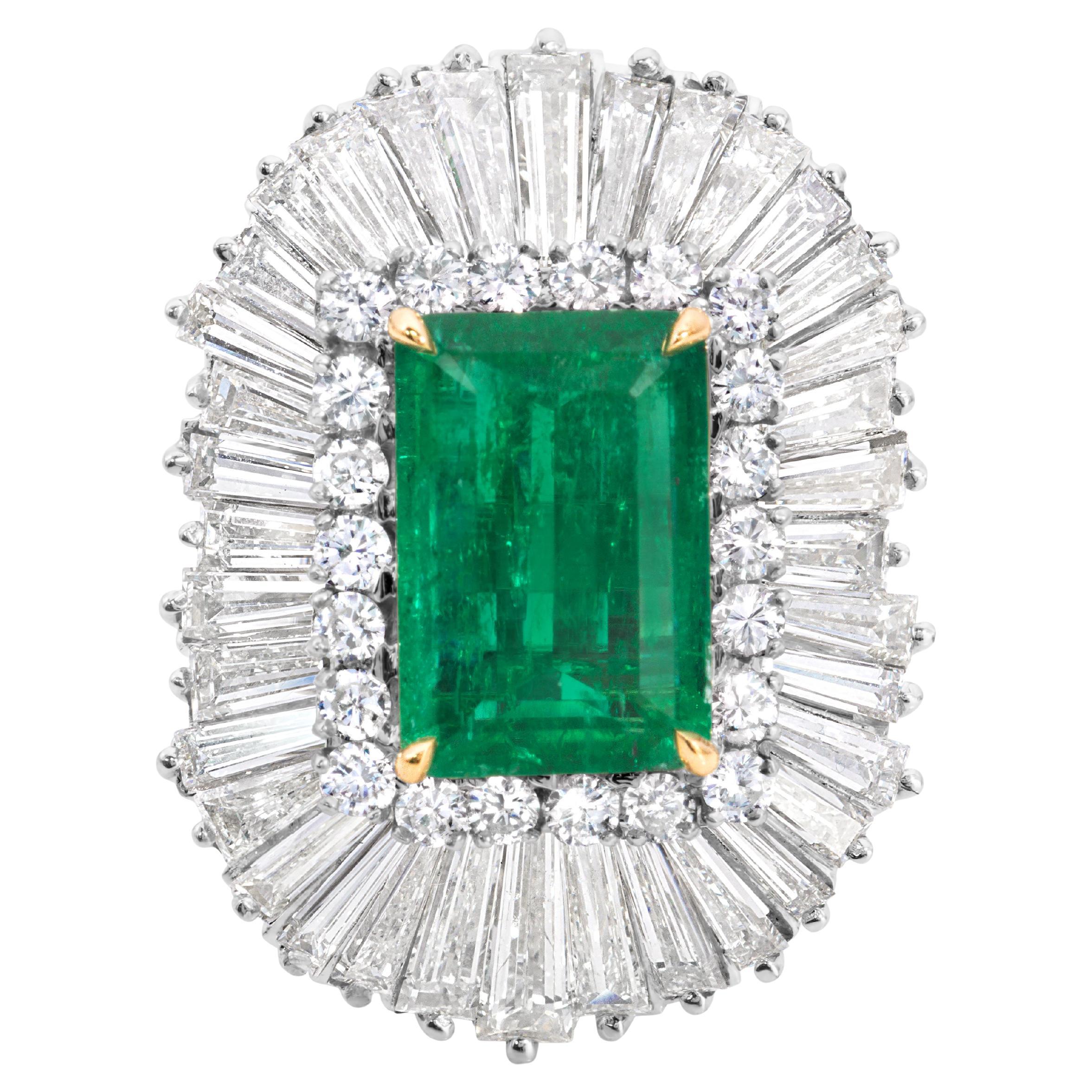 11.80 Carats Total Emerald & Diamond Cocktail Ring in White Gold & Platinum