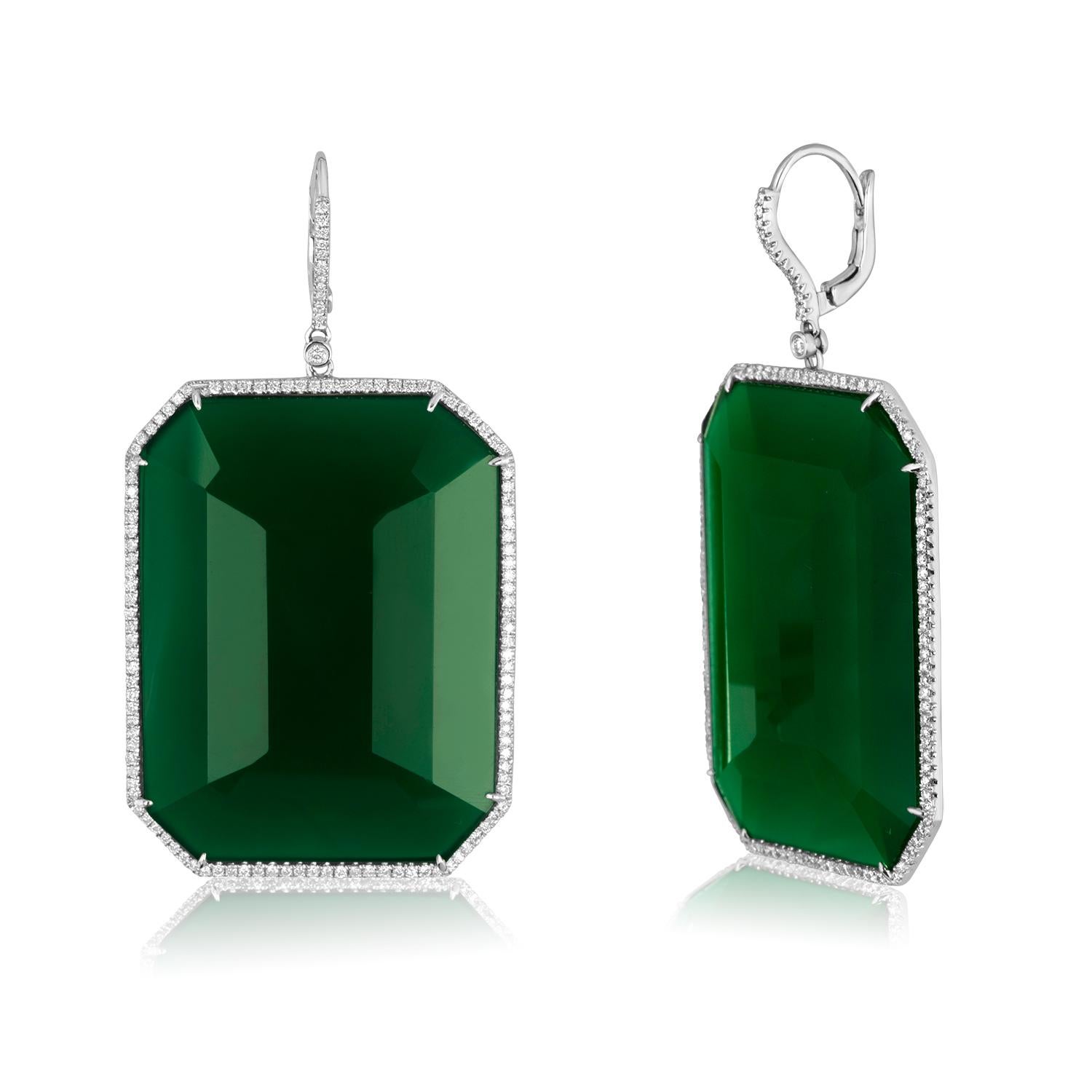 Show Stopping Green Agate Earrrings surrounded in Diamonds Set in 18K White Gold.
There are 1.40ct in H SI Diamonds.
There are 118.15ct in Green Agate.
The earrings measure 2.5