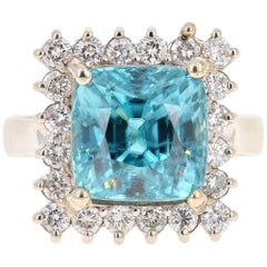 Bague cocktail en or blanc 14 carats avec zircon bleu de 11,84 carats et diamants