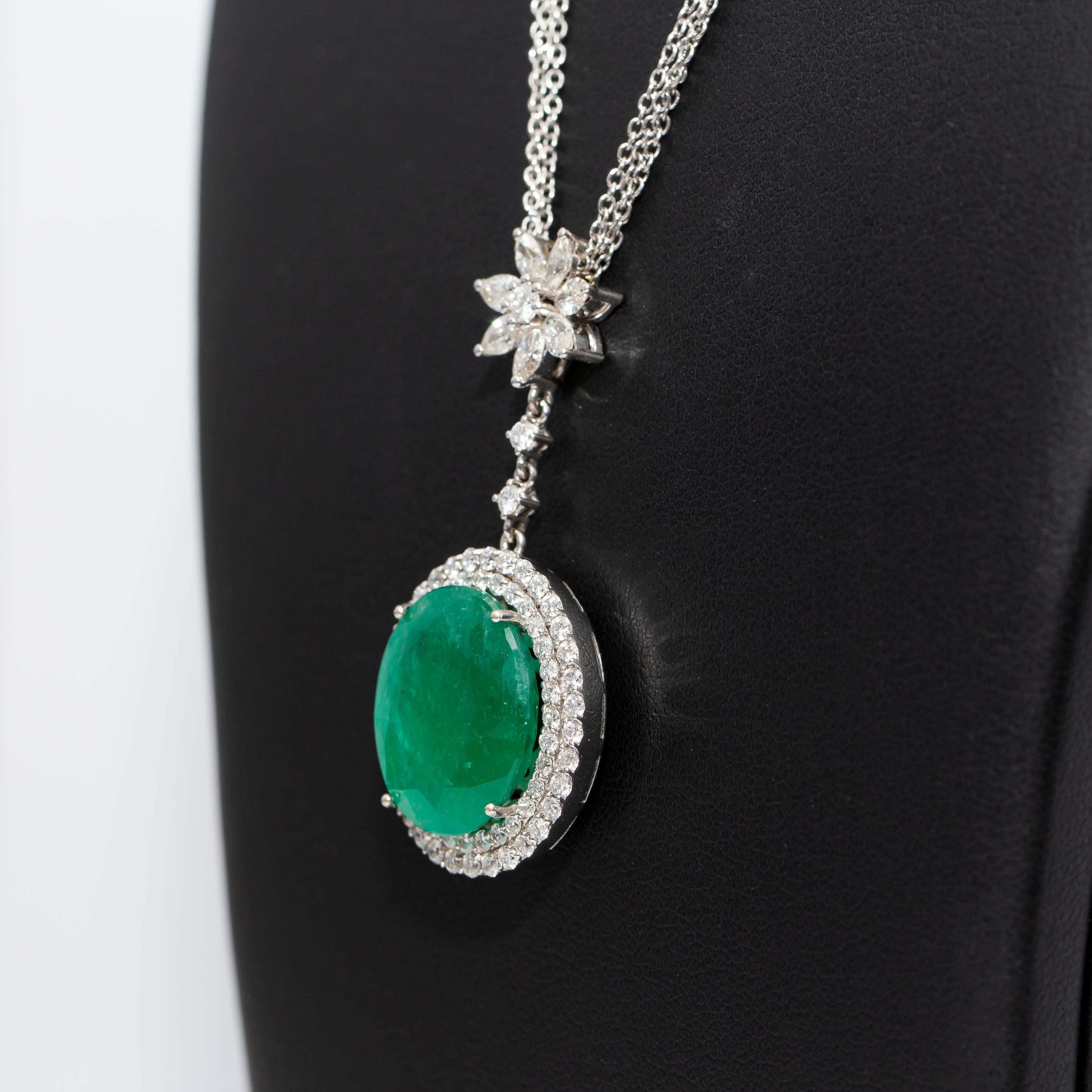 11.84 CT Emerald 2.08 CT Marquise Round Diamond 18 K White Gold Pendant Necklace 2