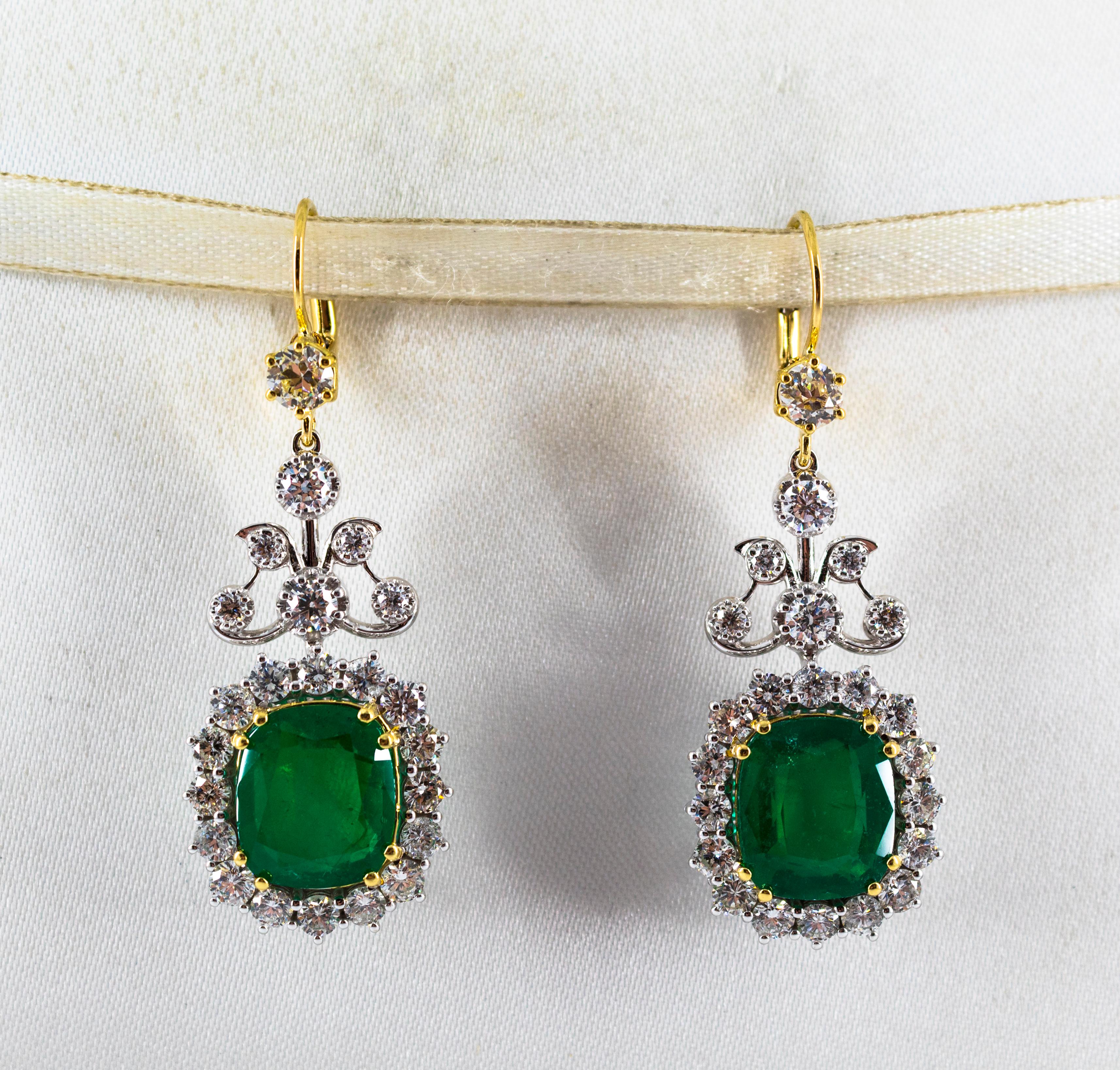 11.85 Carat Emerald 4.47 Carat White Diamond White Gold Drop Lever-Back Earrings In New Condition In Naples, IT
